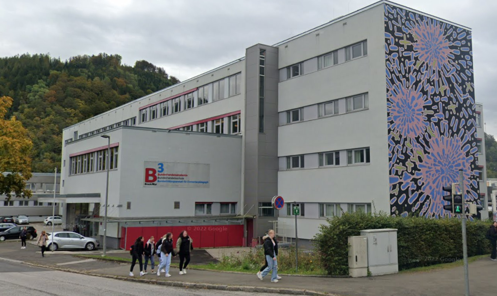 Zu dicker Putz war die Ursache für den Deckeneinsturz in der HAK.