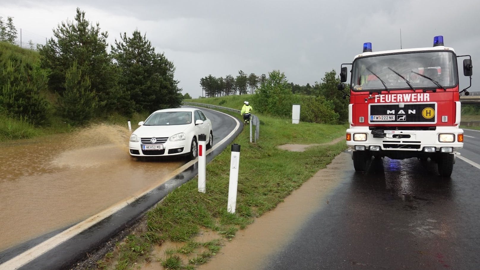 Überflutete Keller, Straßen, Unterführungen machten sich in den Einsatzzahlen bemerkbar.