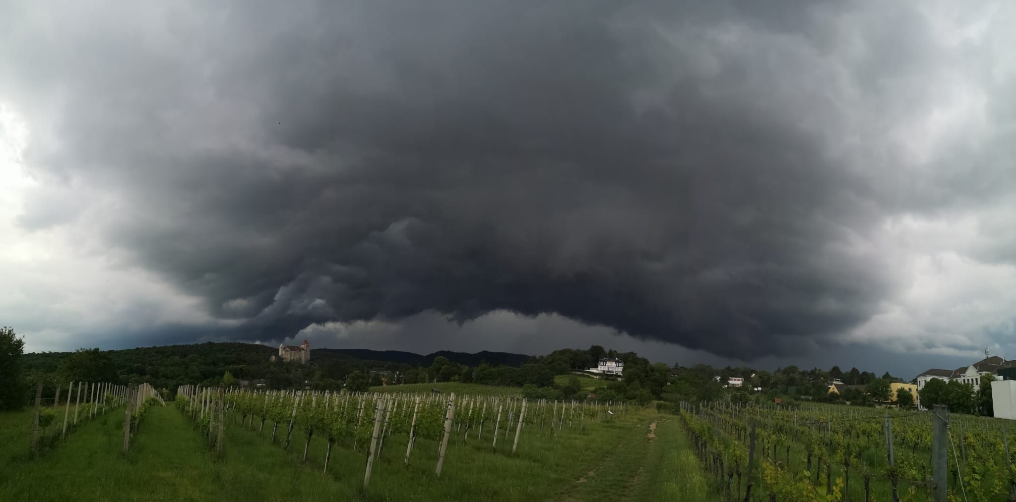 Ein Unwetter nimmt Kurs auf die Bundeshauptstadt.