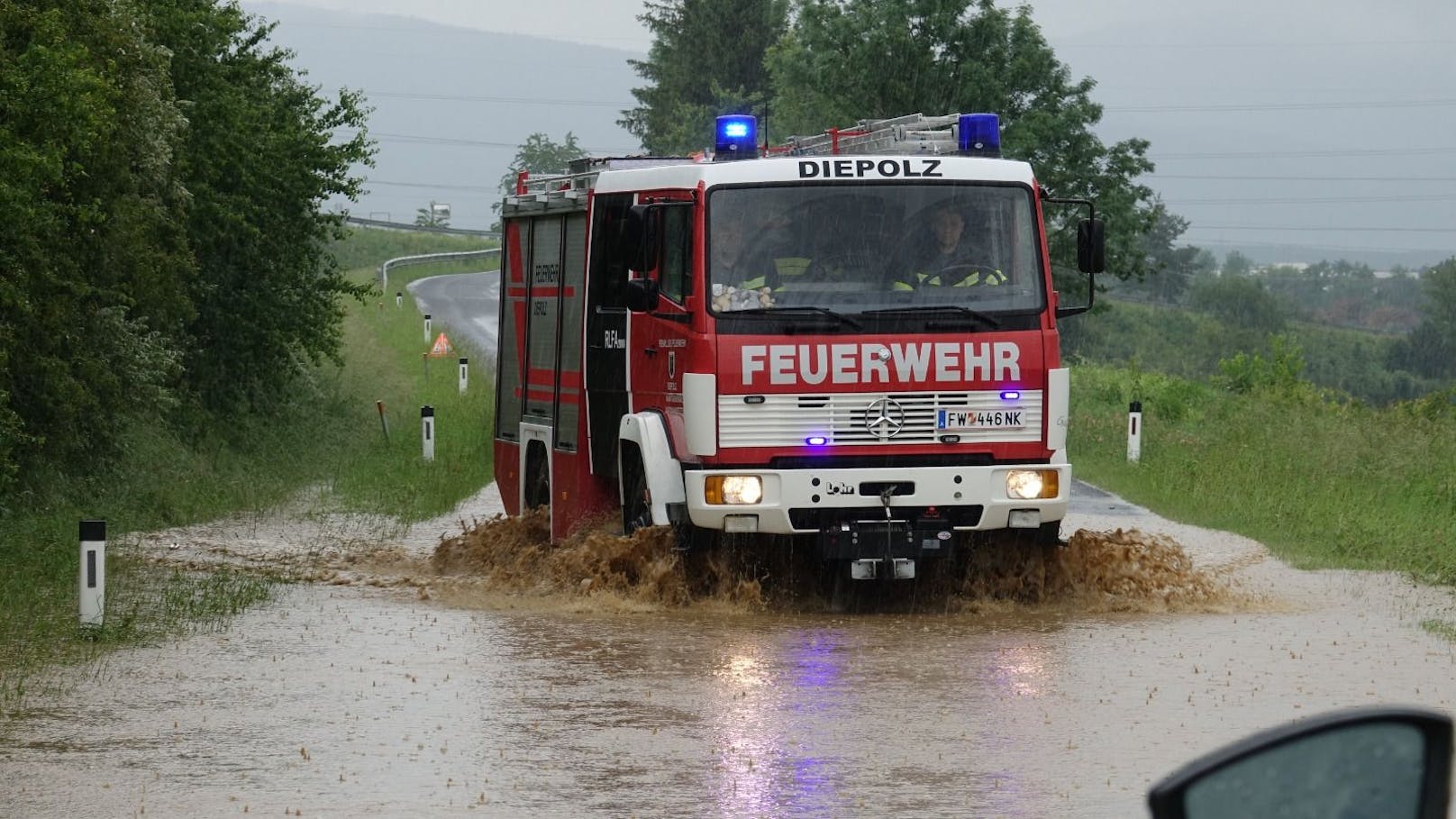 Betroffen warn die Gemeinden Natschbach, Neunkirchen, ...