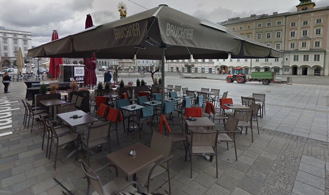 Das bekannte Bruckner Kaffeehaus am Linzer Hauptplatz schließt seine Pforten.