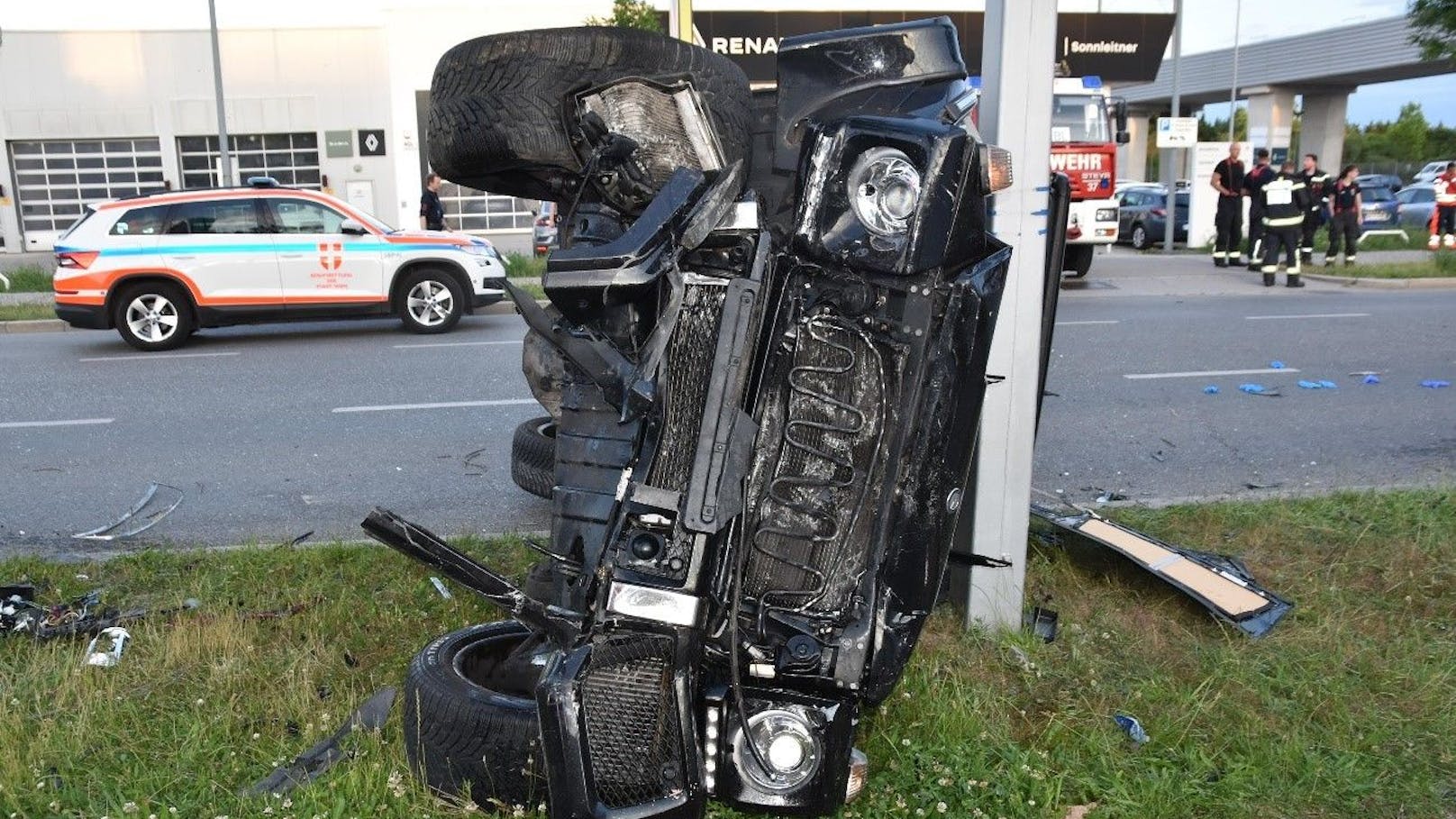 Schwerer Verkehrsunfall im Gewerbepark in der Donaustadt