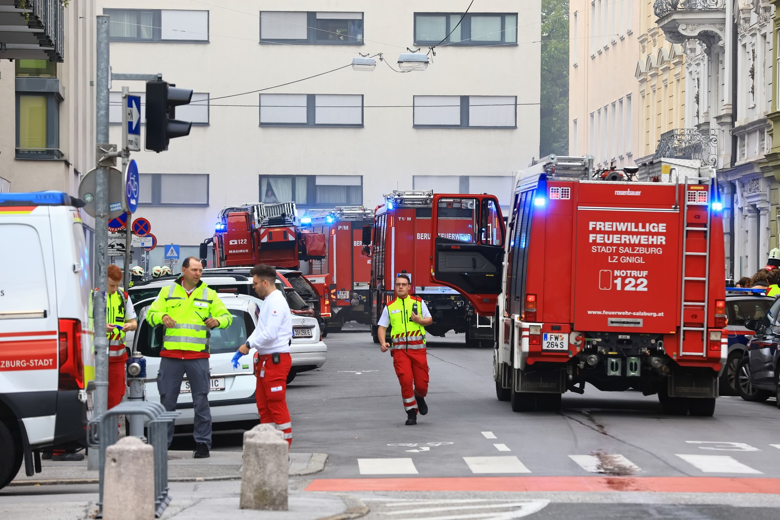 Großer Feuerwehreinsatz in Salzburg.