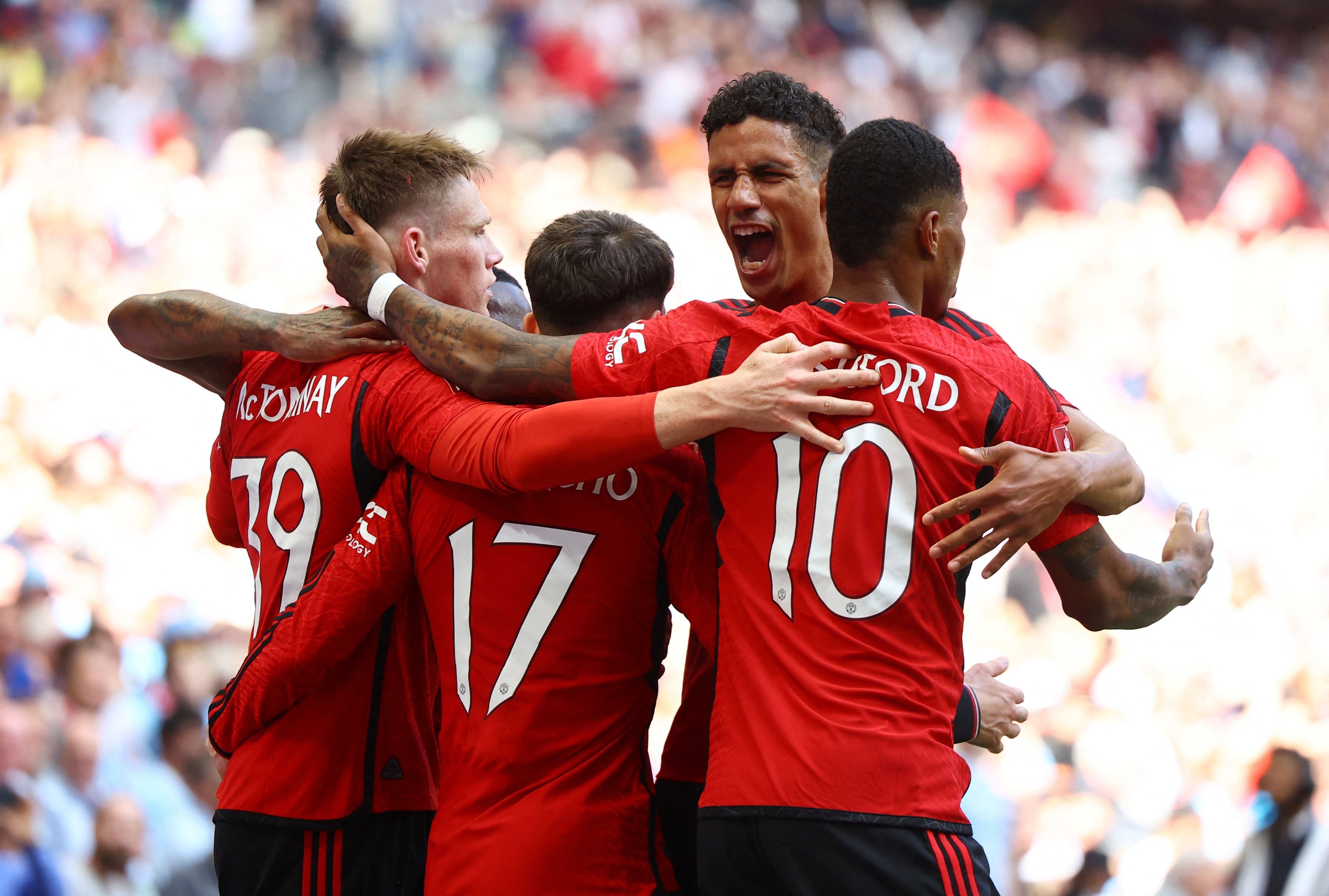 Manchester United holt sich den Sieg im FA Cup. 