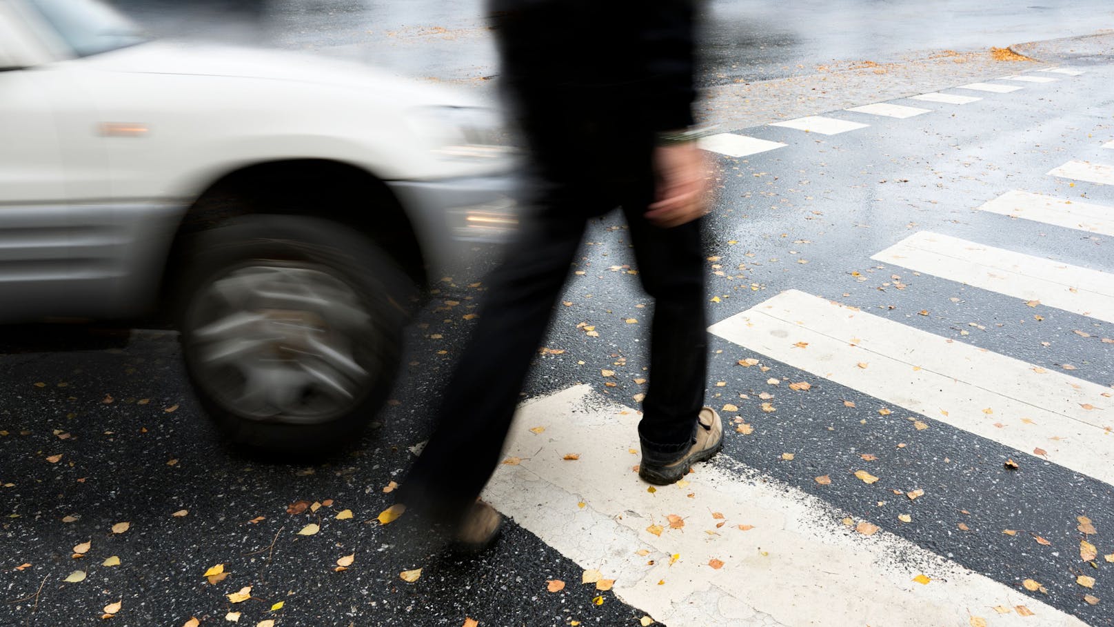 Studie: E-Autos sind für Fußgänger gefährlicher