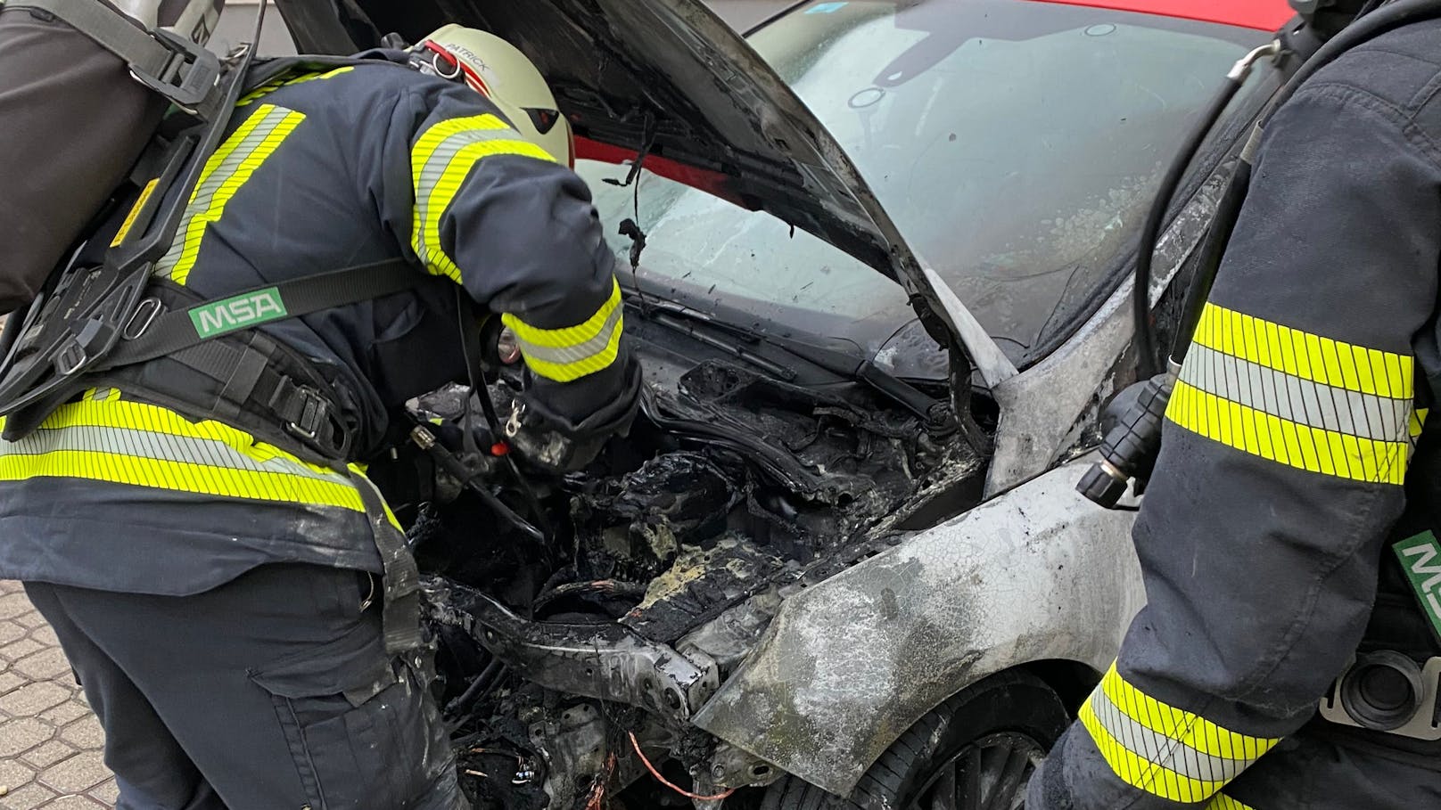 Die Wehren Lassee und Schönfeld standen ebenso im Einsatz wie die örtliche Polizei und der Rettungsdienst