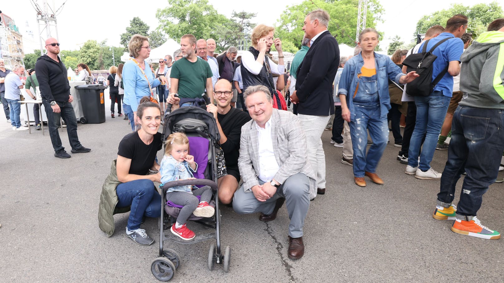 Bürgermeister Ludwig freute sich über die zahlreichen Besucher.