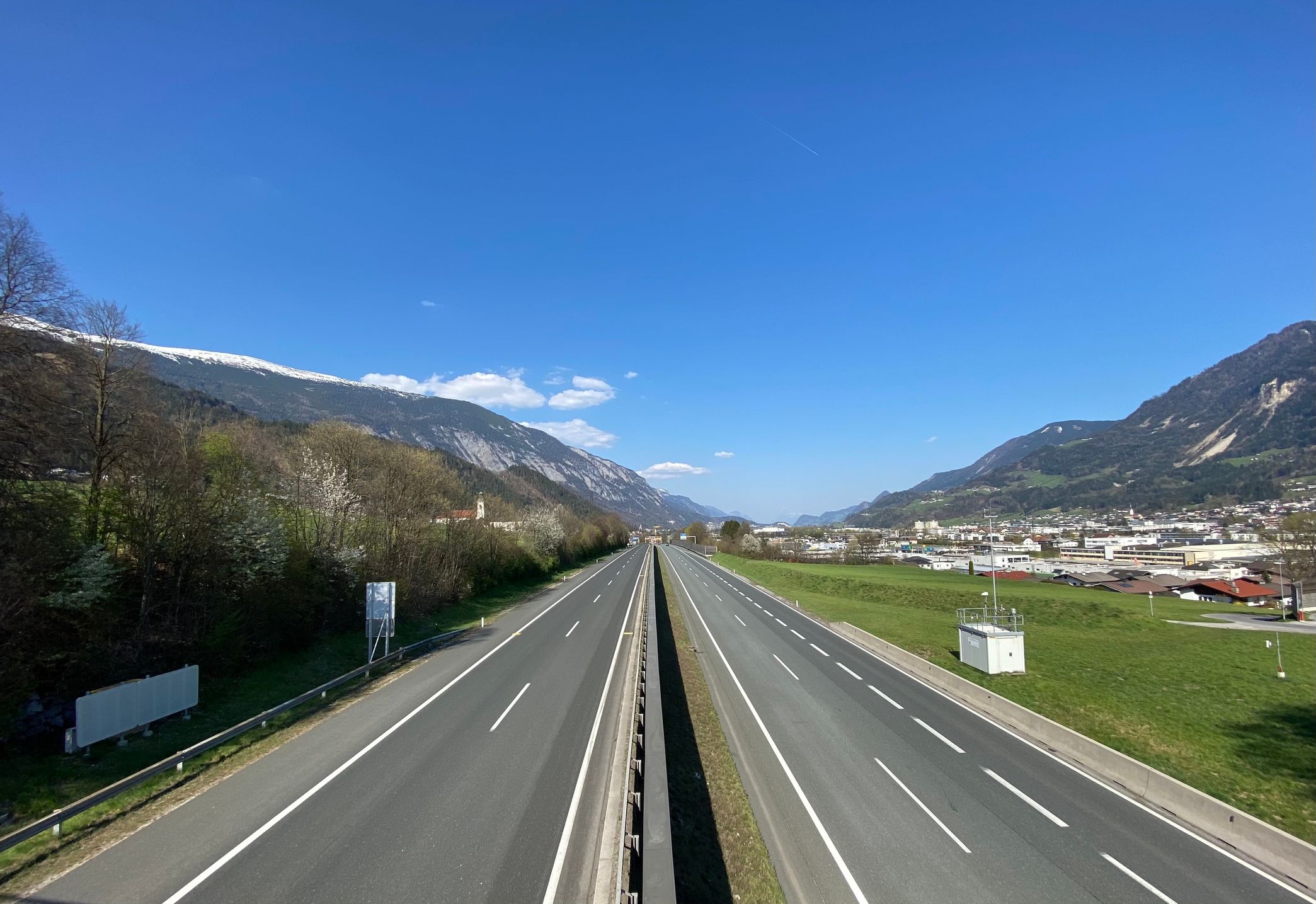Der Jugendliche raste über die A12.