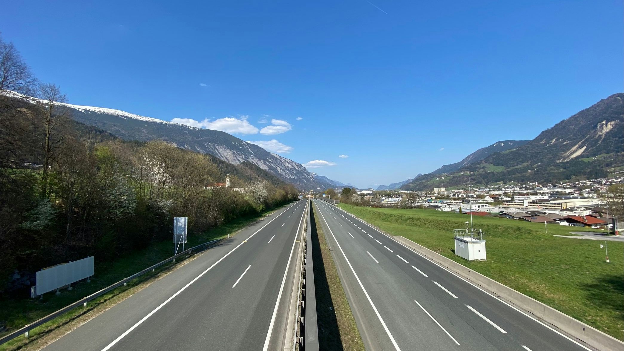 Der Jugendliche raste über die A12.
