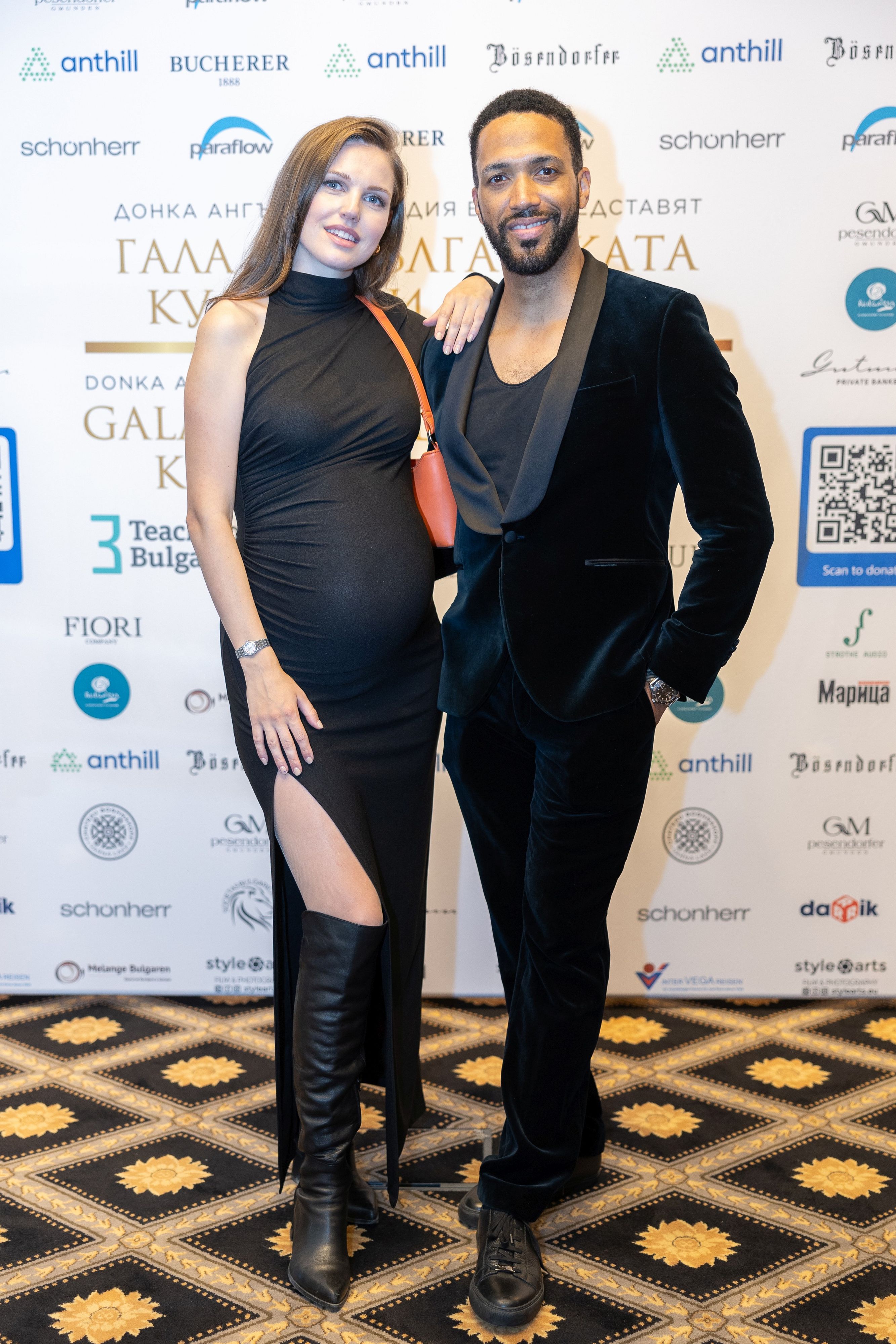 Cesár Sampson - hier noch mit seiner hochschwangere Ehefrau Frederika, die ihm nun das erste gemeinsame Kind geschenkt hat.