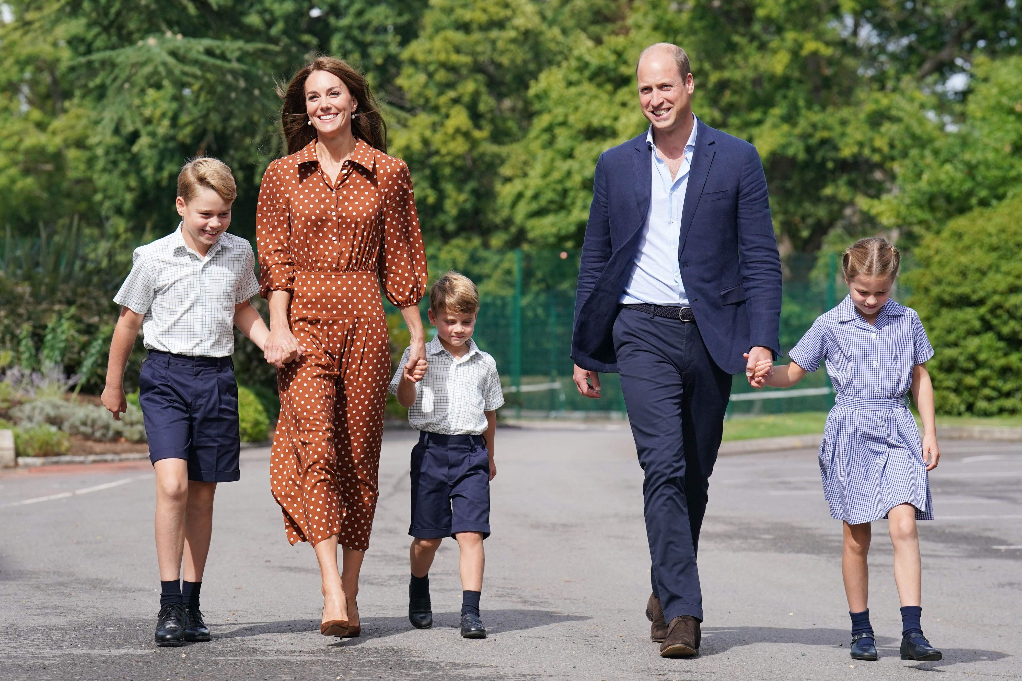 7. September 2022, einen Tag vor dem Tod der Queen: William and Kate mit ihren Kindern Prinz George (10), Prinzessin Charlotte (8) und Prinz Louis (5)