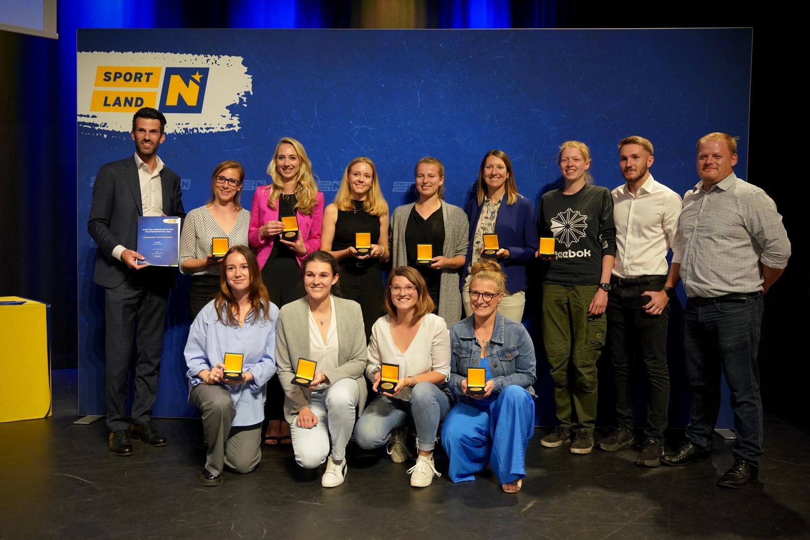 Sportlandesrat Udo Landbauer ehrte in Ybbs an der Donau über 130 Sport-Staatsmeister