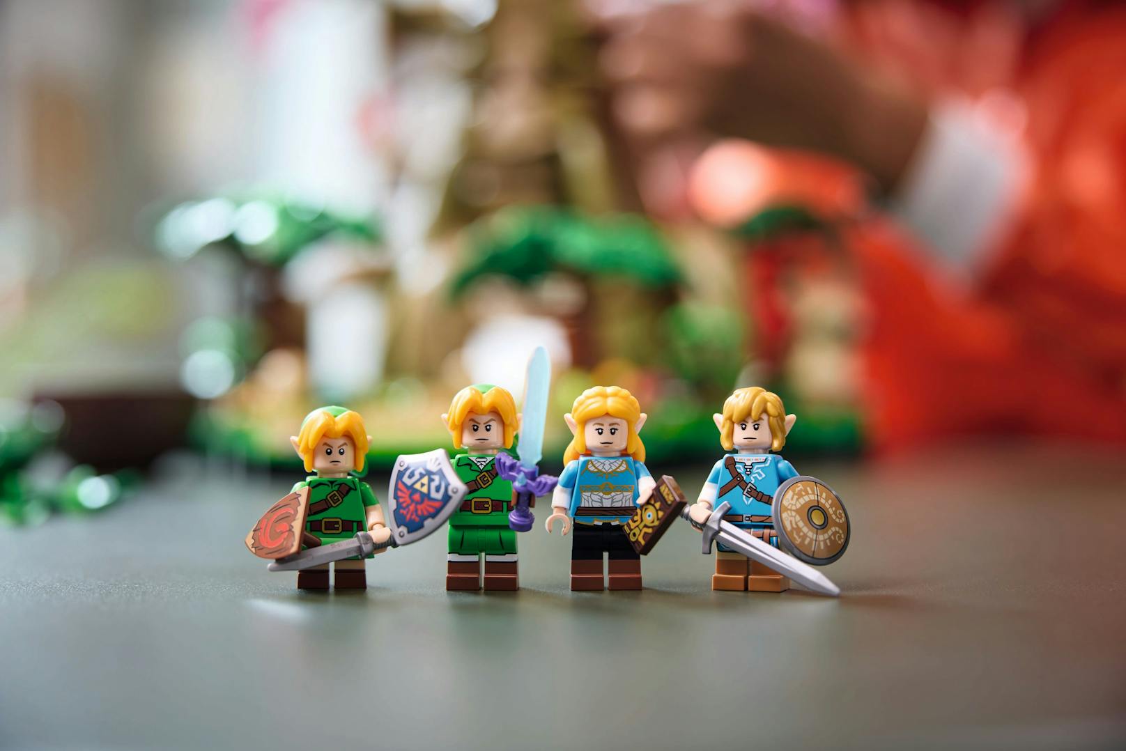 Im Set inkludiert sind zudem gleich vier Minifiguren, darunter natürlich Prinzessin Zelda und Link.