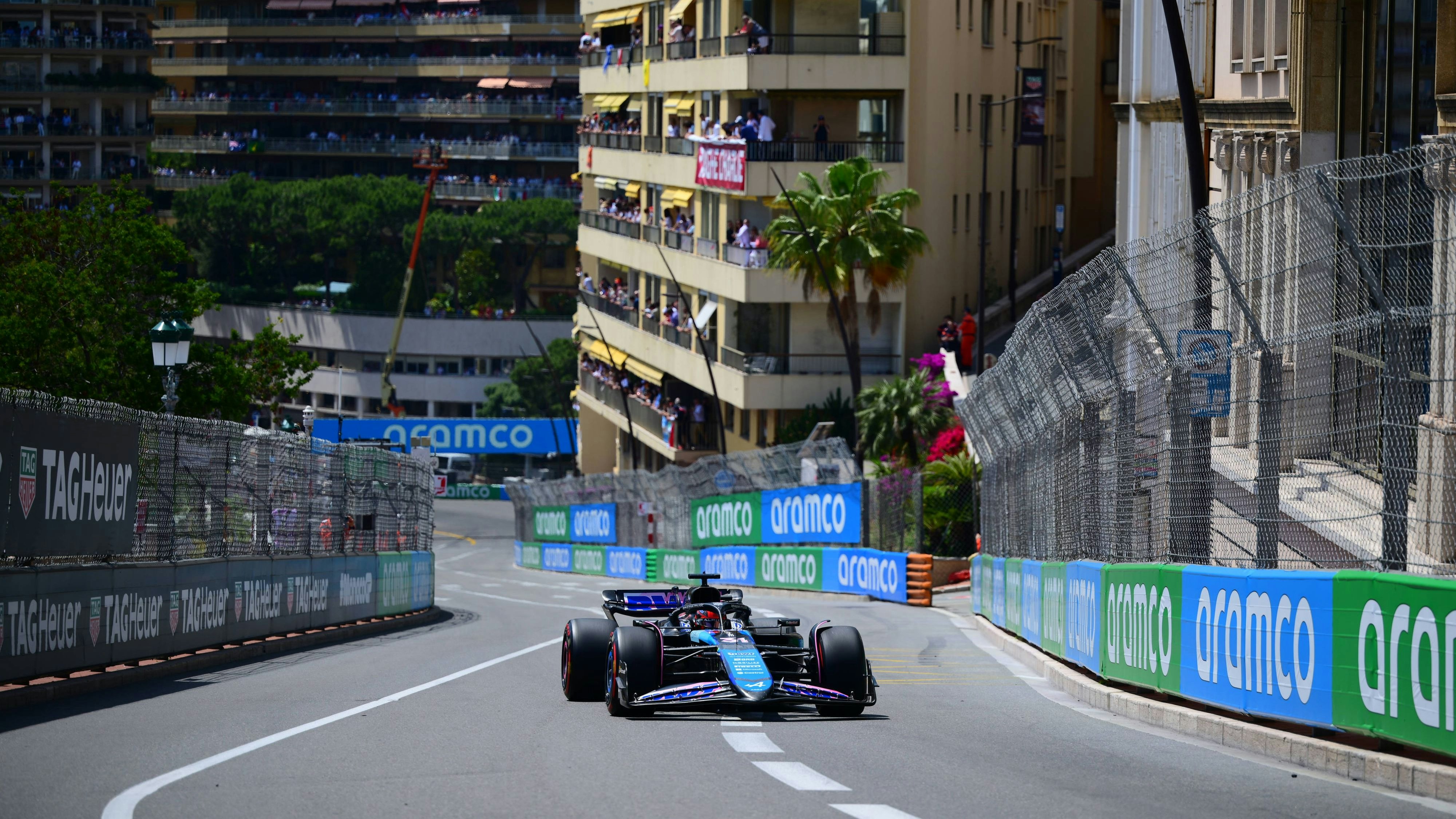Alpine-Pilot Esteban Ocon könnte in Kanada zuschauen müssen.