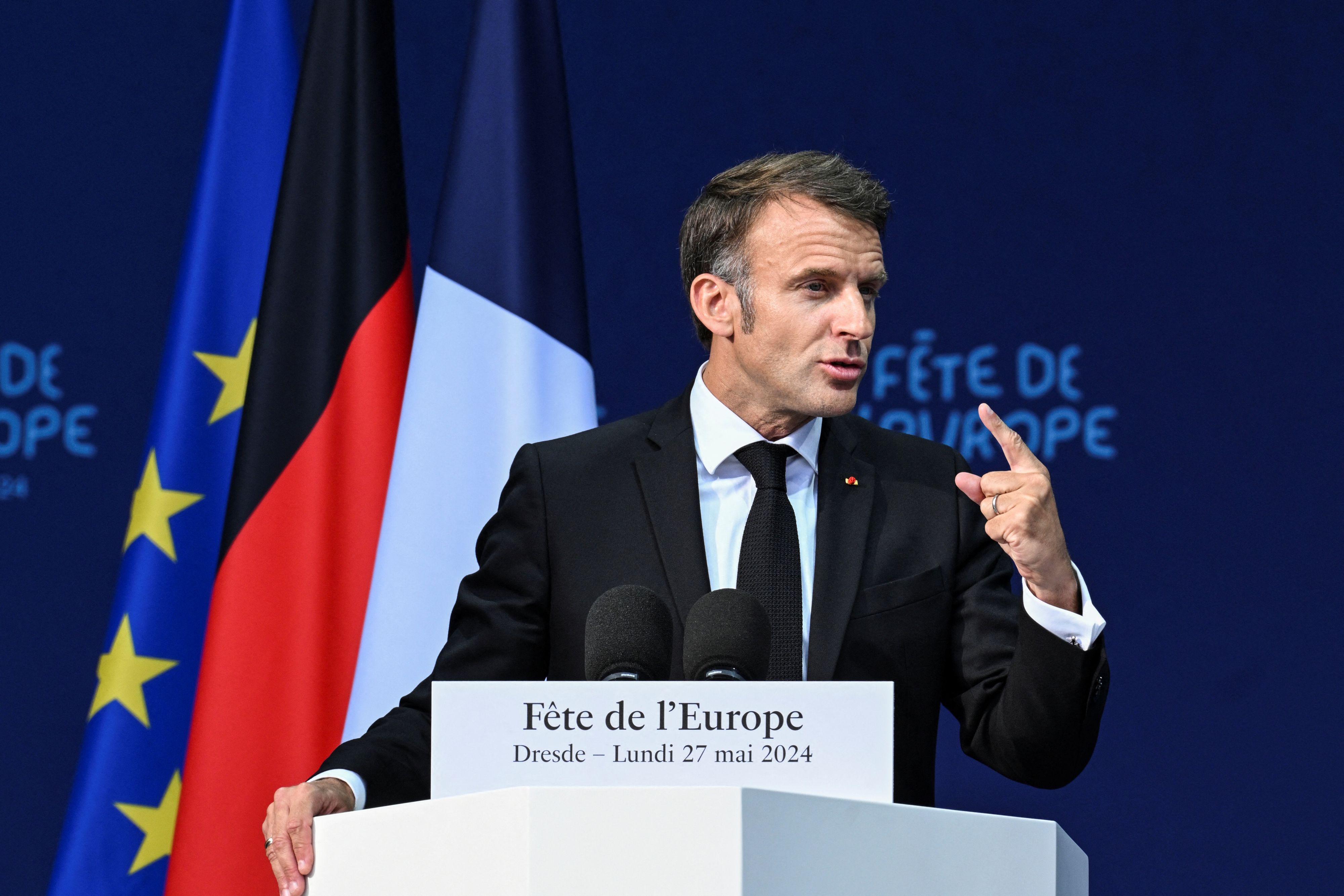 Frankreichs Präsident Emmanuel Macron bei seiner Brandrede in Dresden.