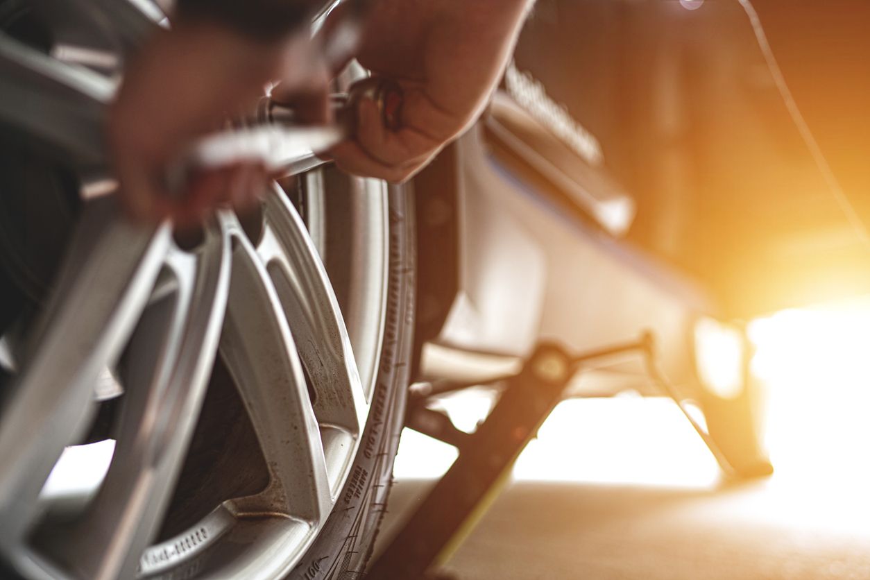 Insgesamt wurden zehn Radsätze im Wert von mehreren 10.000 Euro gestohlen (Symbolbild).