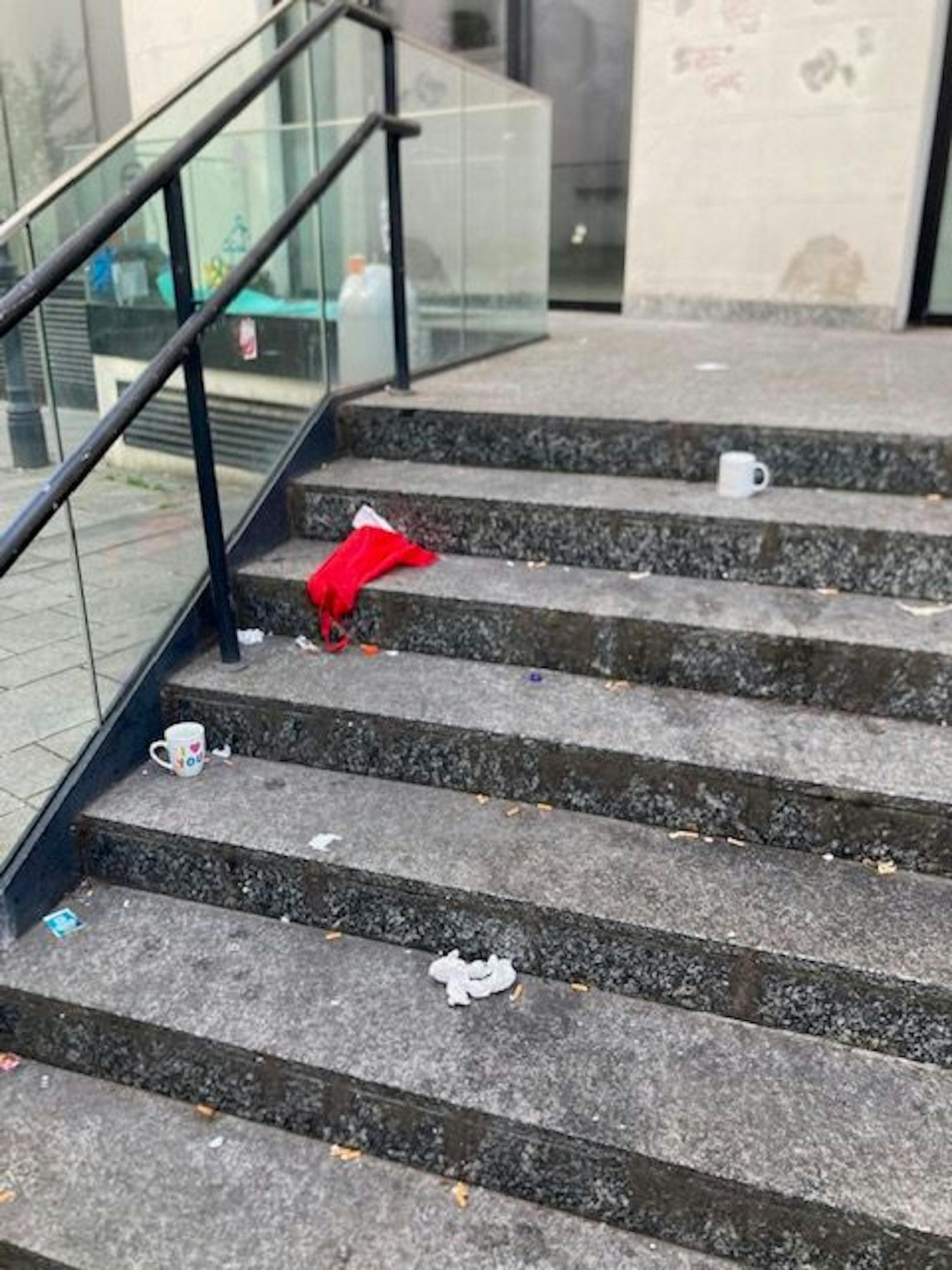 Anrainer beschweren sich über die Zustände auf der Mariahilfer Straße.