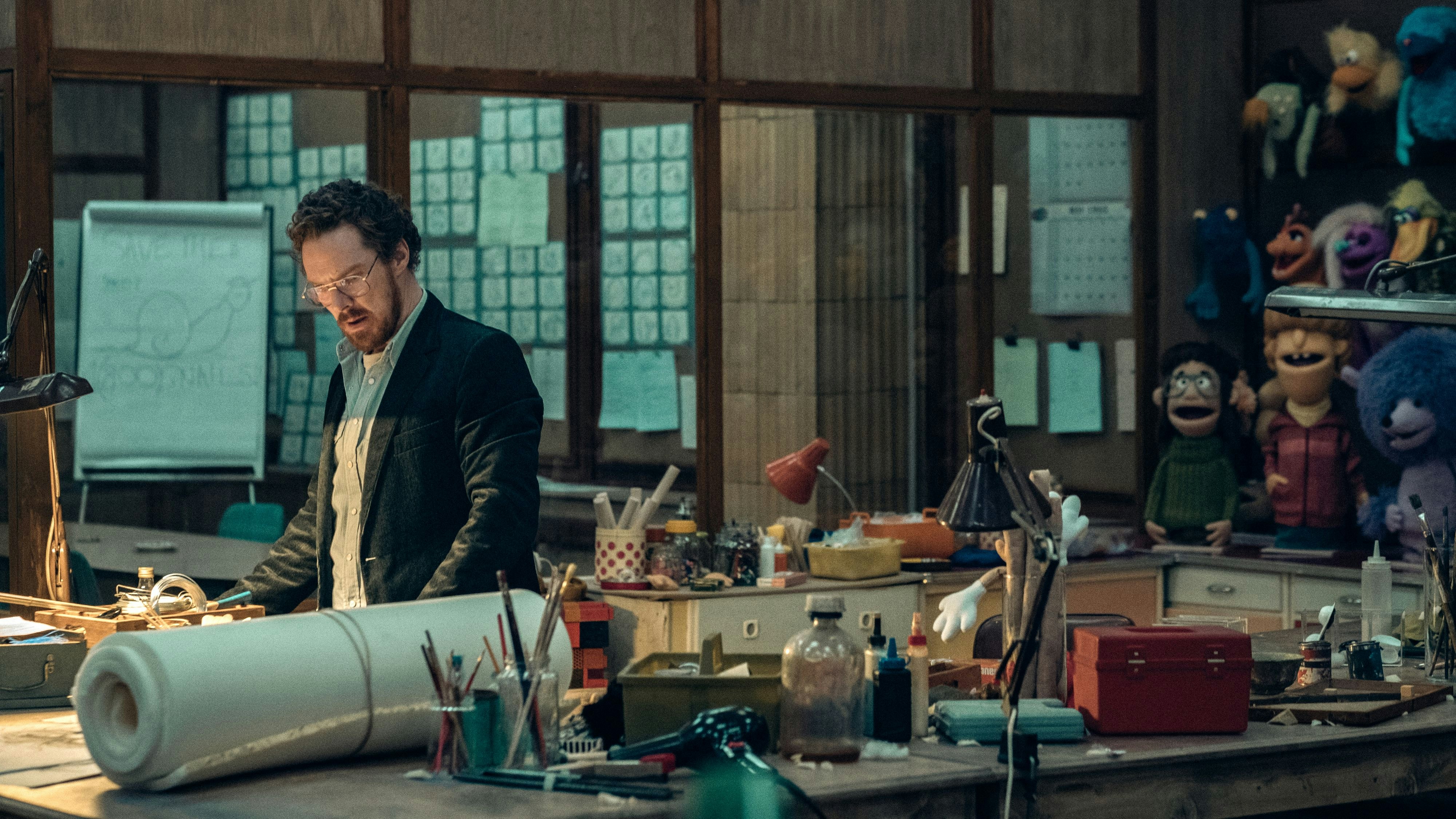 Vincent beschließt deshalb, Eric als Puppe zu bauen und in seiner Show auftreten zu lassen, um so Edgar ein Signal zu senden