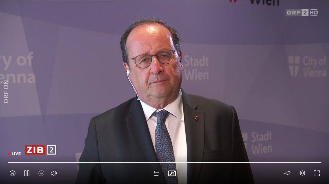 Frankreichs Ex-Staatspräsident François Hollande am Mittwoch in der ORF-