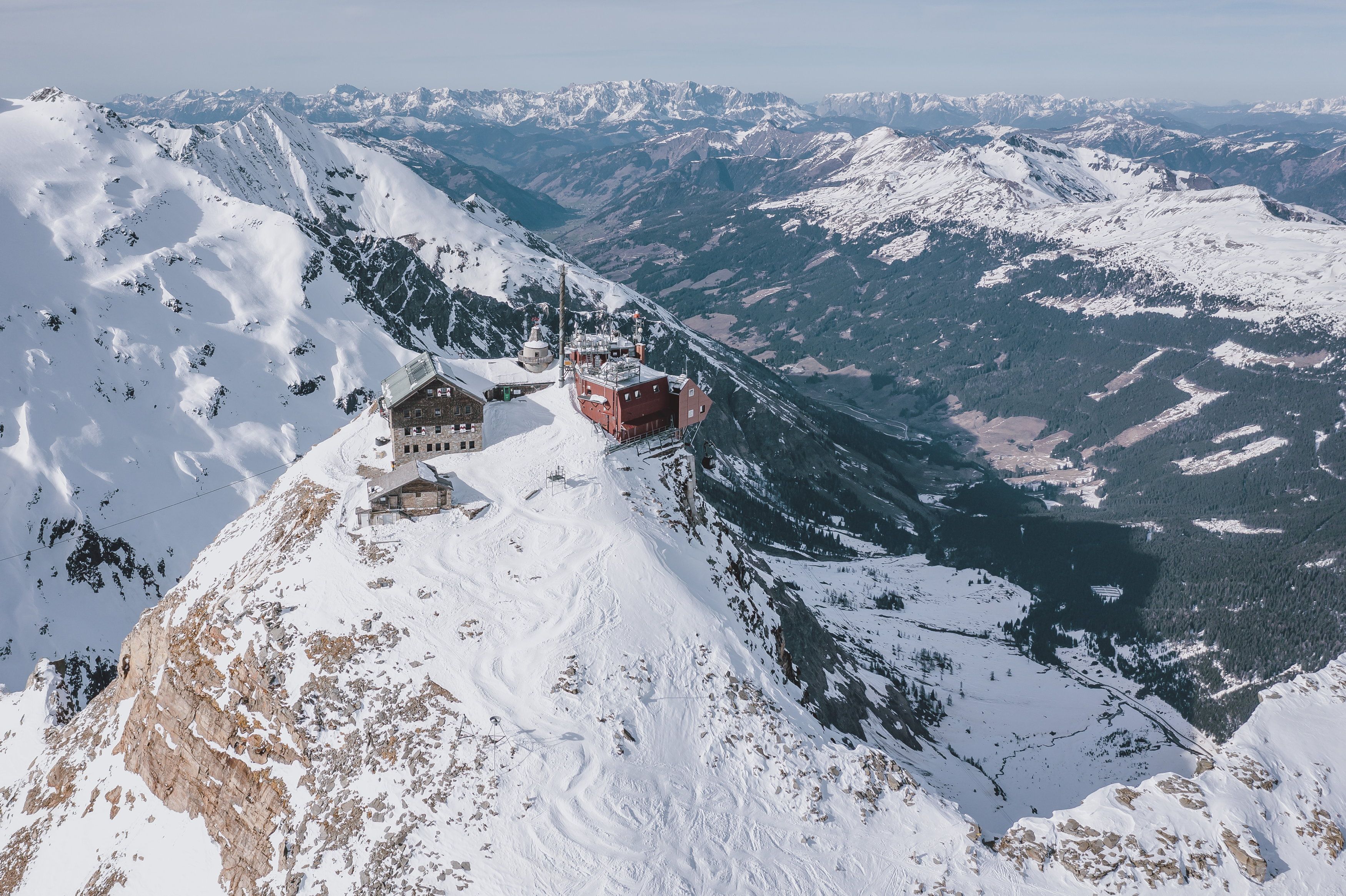 Permafrost, Wasserknappheit und Extremwetter stellen alpine Vereine vor große Herausforderungen.