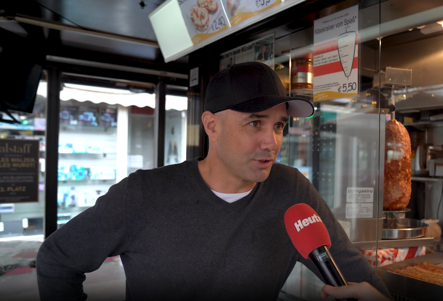 Seinen Kunden möchte der Wiener Imbiss-Boss Peter Katzert etwas Besonderes bieten.