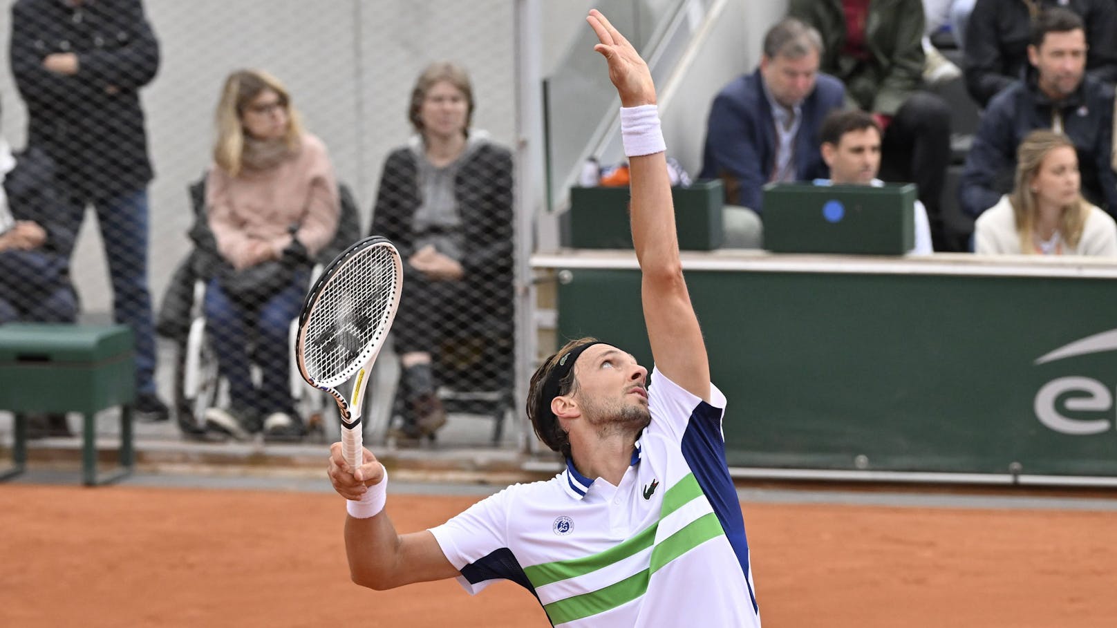 Bei Wutausbruch verletzt – Tennis-Star muss aufgeben