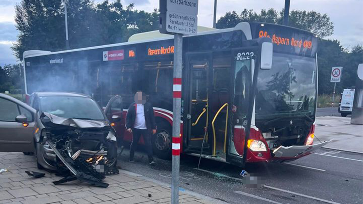 Öffi-Crash in Wien fordert Blaulichteinsatz