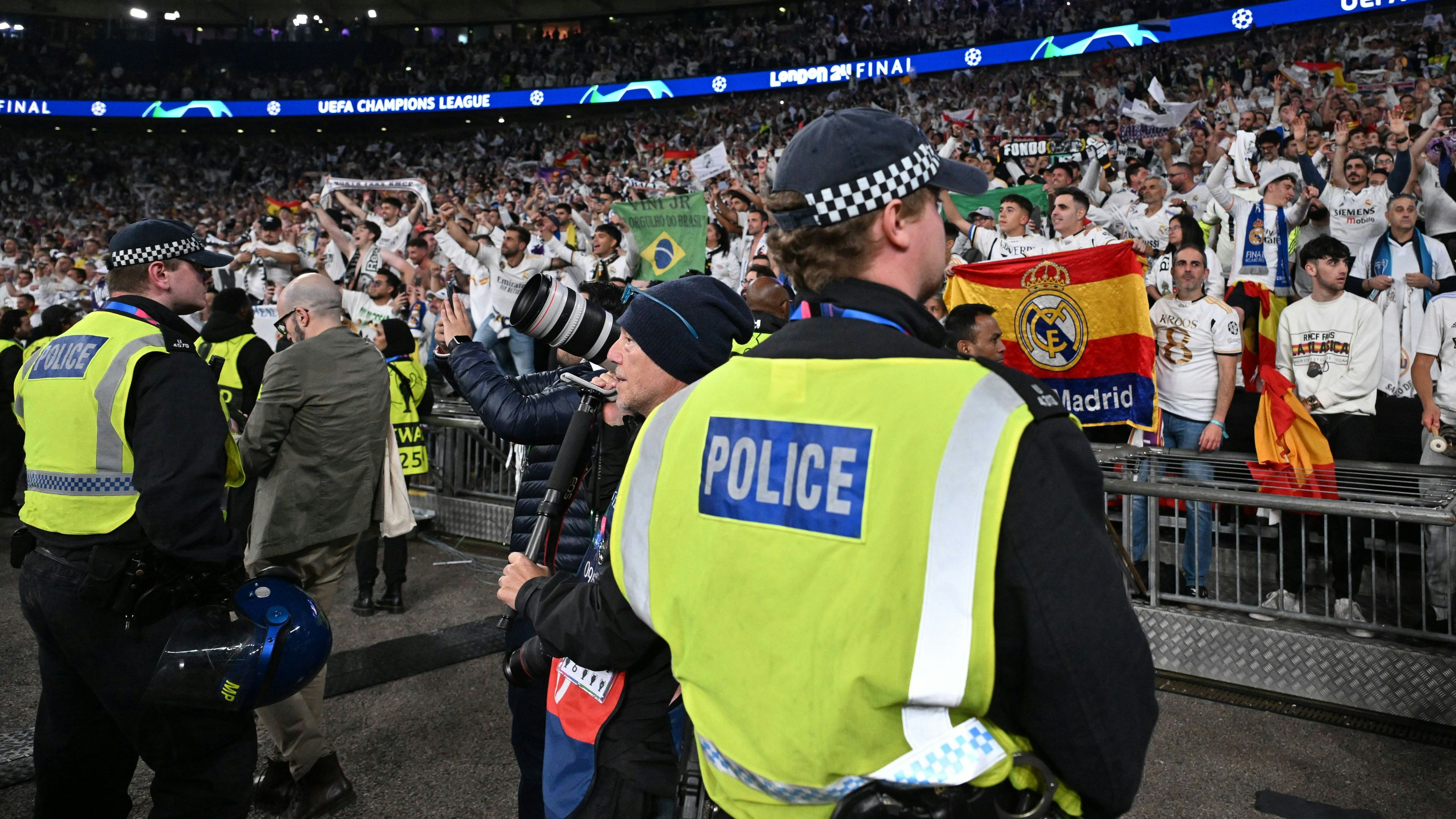 Die Polizei hatte beim Champions-League-Finale alle Hände voll zu tun.