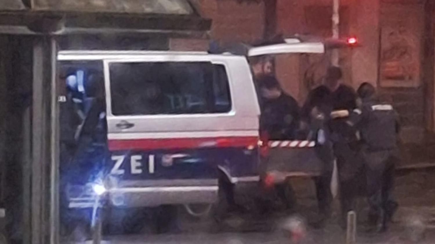 Großeinsatz im 19. Bezirk. Doch die Polizei konnte nichts finden.