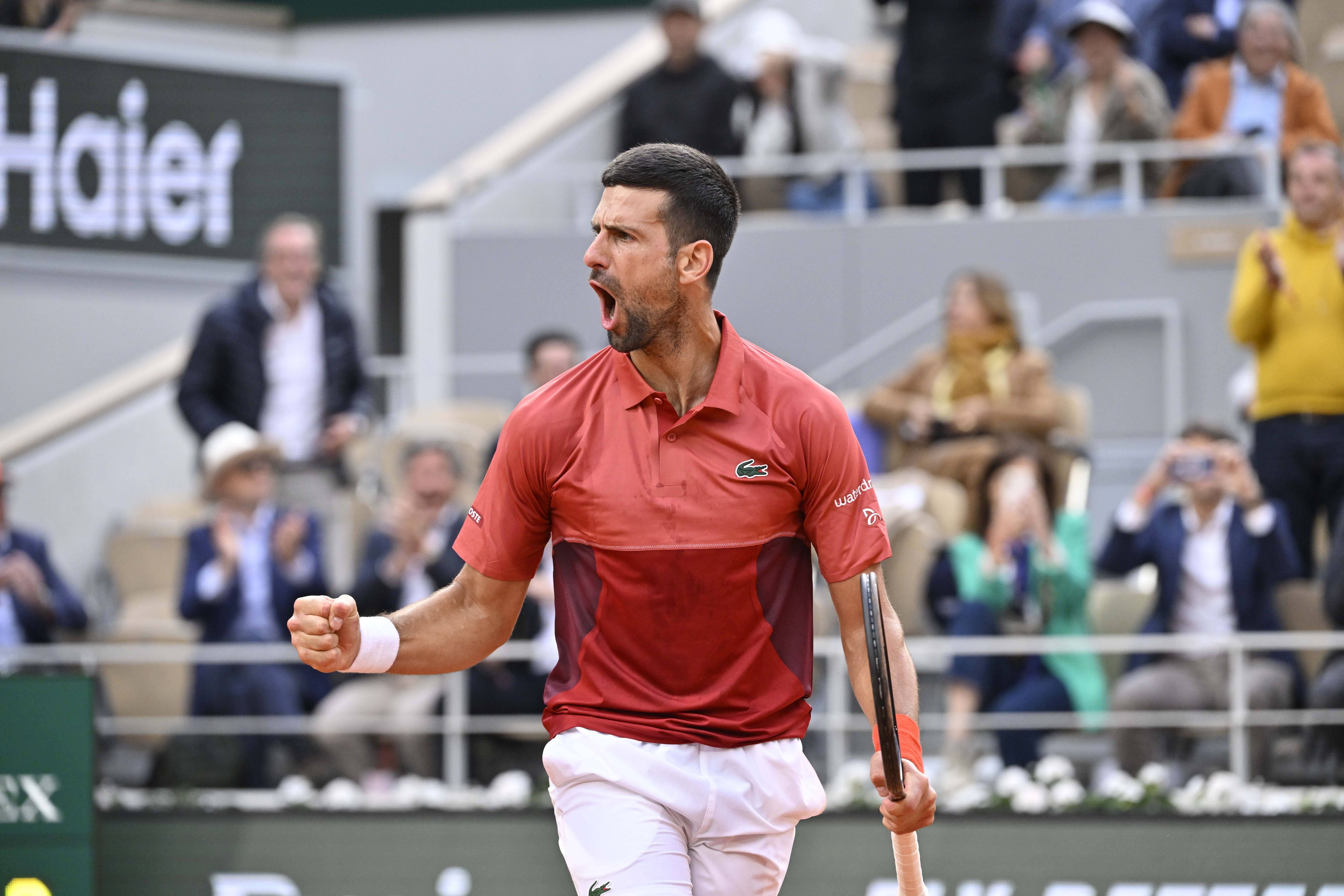 Novak Djokovic ist weiter auf Kurs French-Open-Titel.