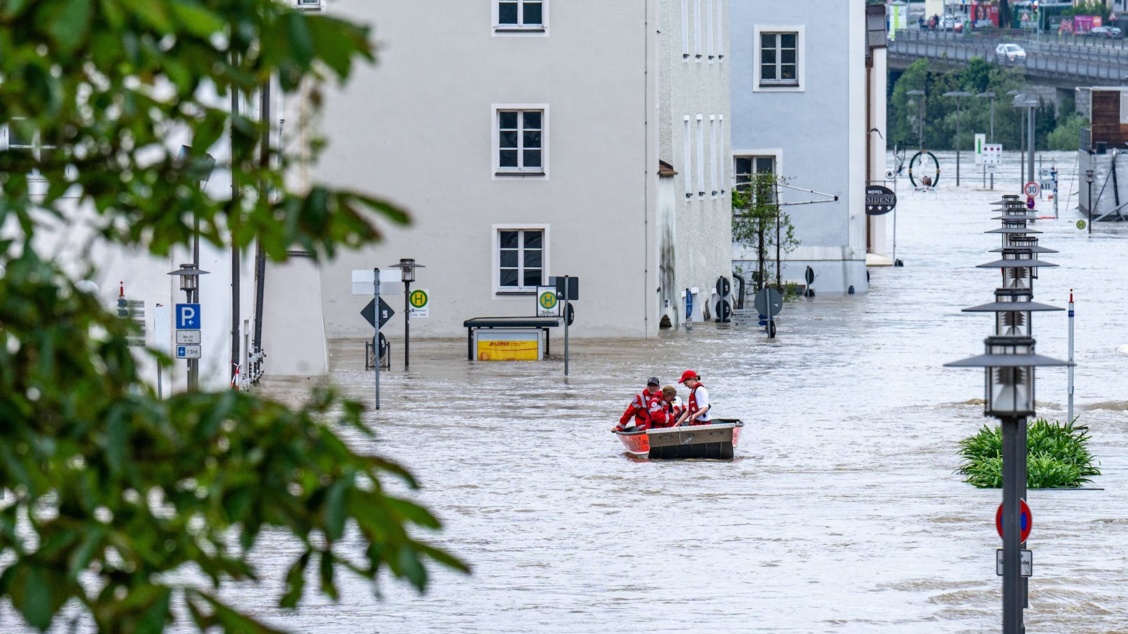 Experten: Klimawandel verschlimmerte Hochwasser