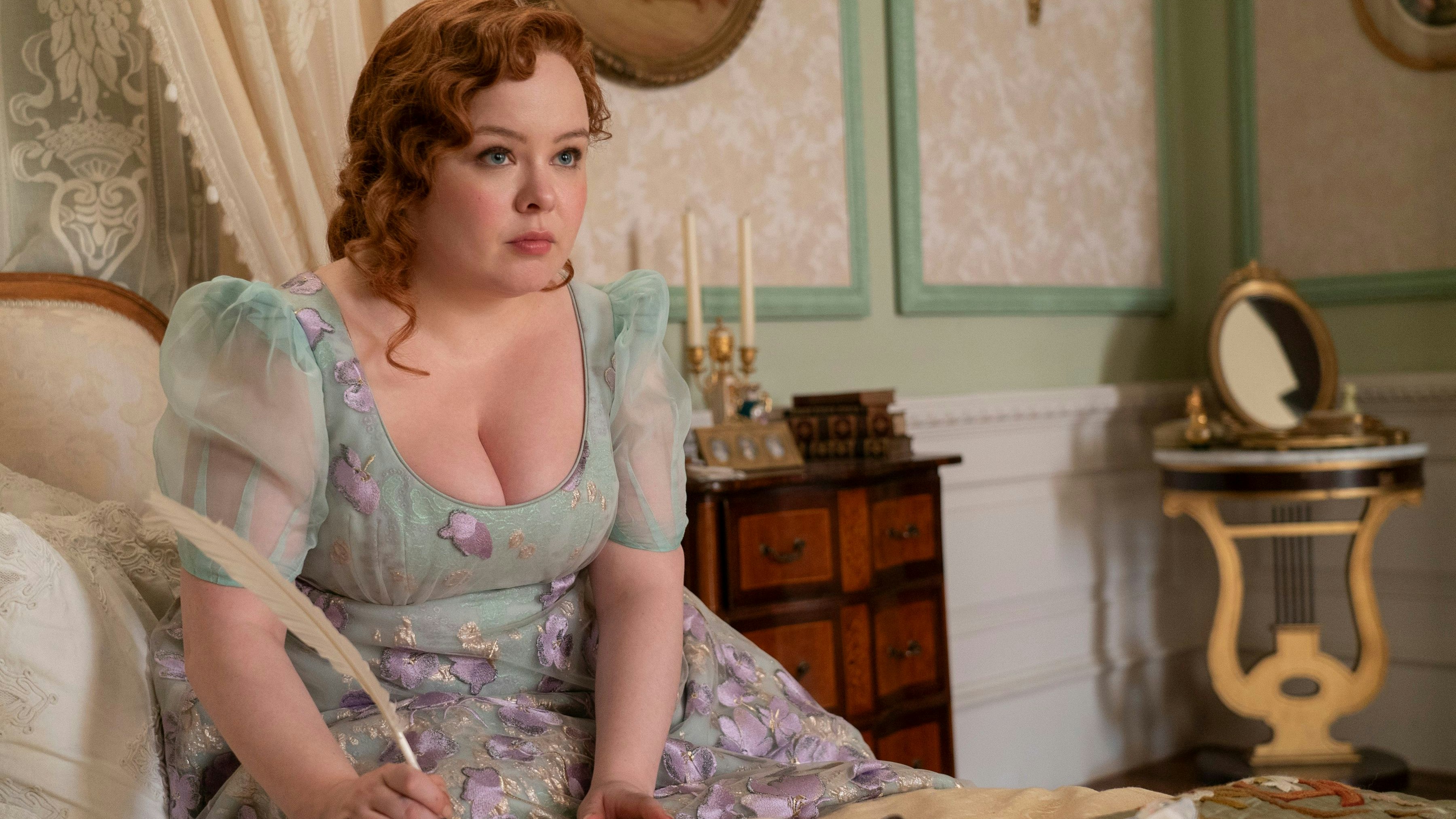 Heute.at - Bridgerton: Wer ist die neue Lady Whistledown?