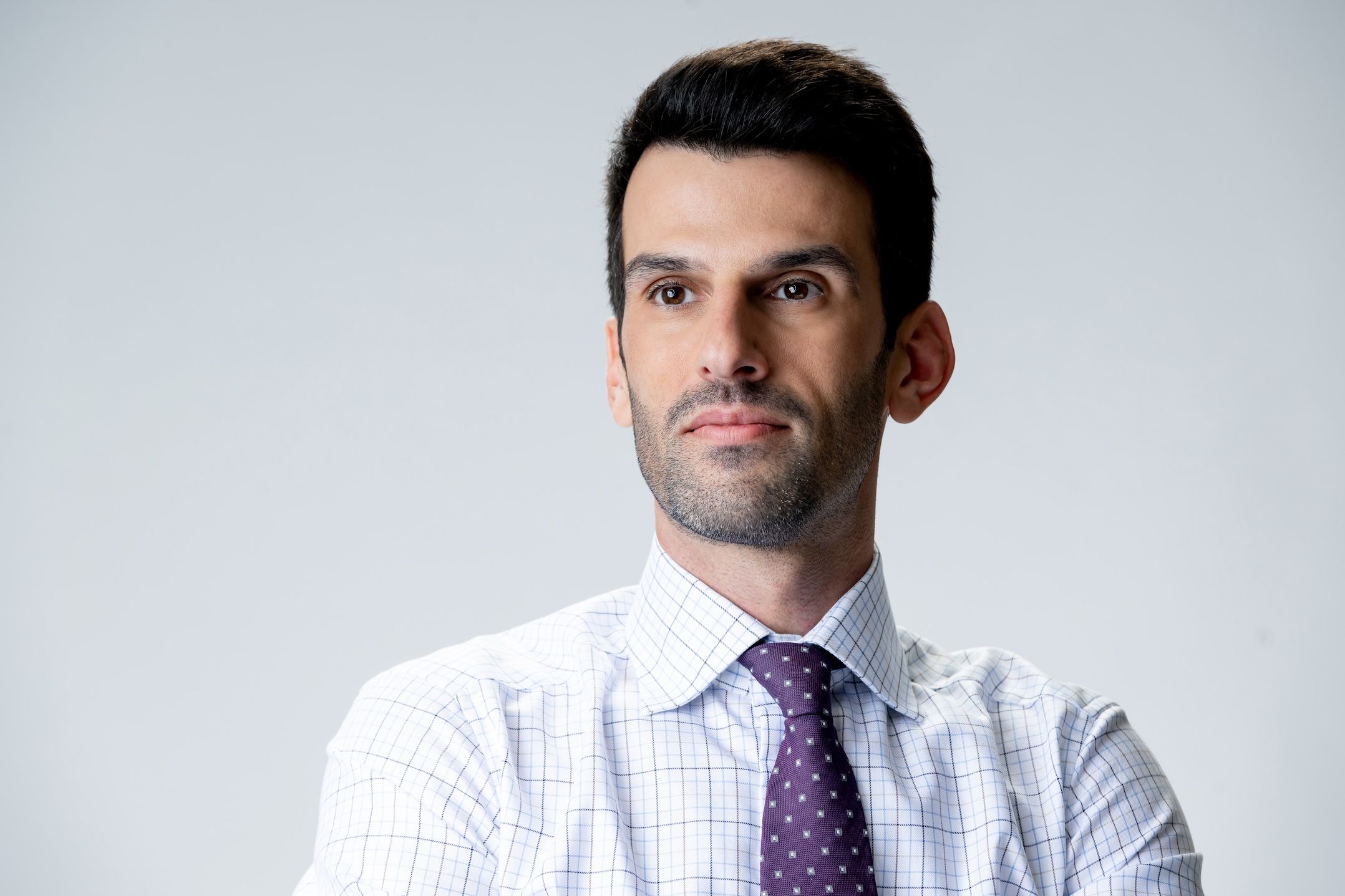 Udo Landbauer kritisiert Bundeskanzler Karl Nehammer für seine Haltung in der Verbrenner-Thematik.