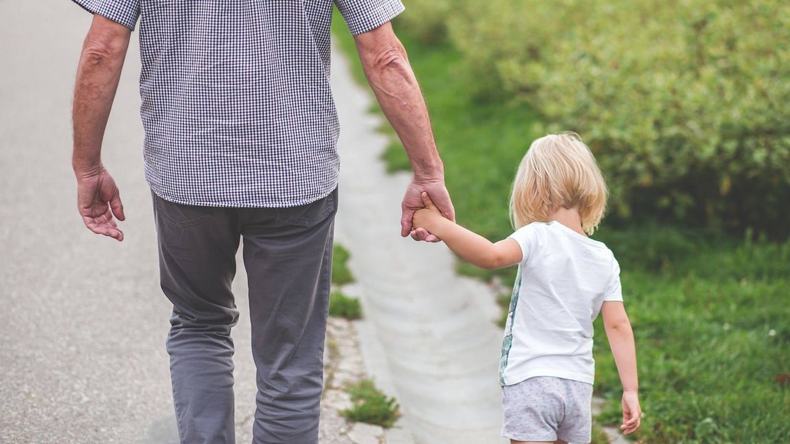 Laut den Ergebnissen einer Online-Umfrage des Marketagent Instituts gehören Kinder für die Mehrheit in Österreich zum Leben dazu.