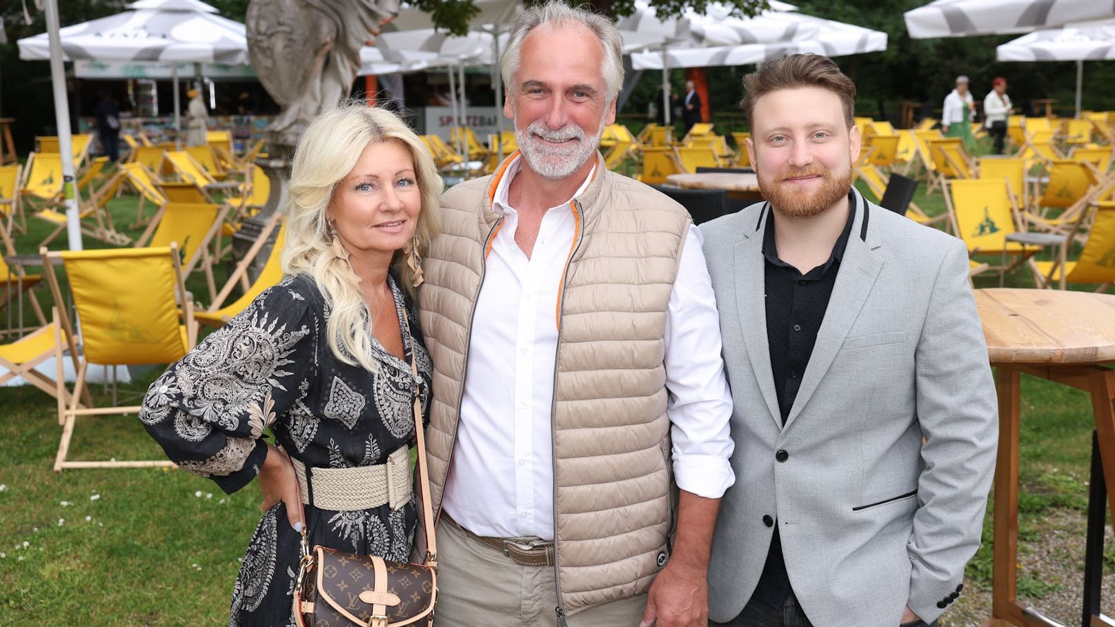 Susanne und Heinz Pollischansky mit Sohn Nikolaus Beck