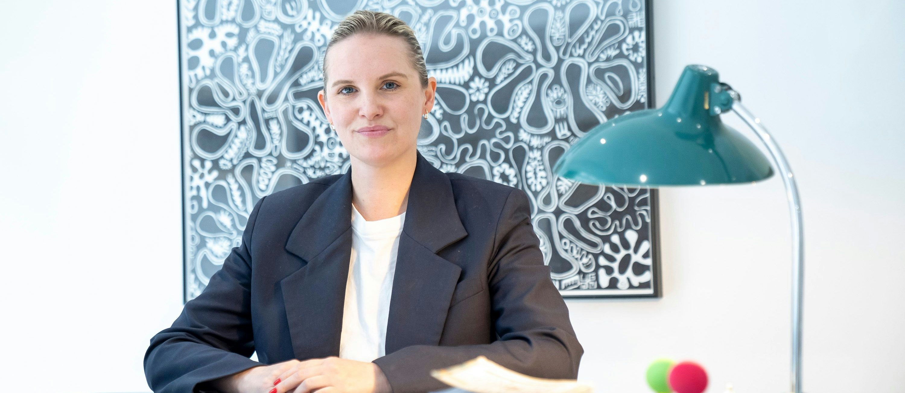Lena Marie Glaser ist Juristin und Expertin für neue Arbeitswelten