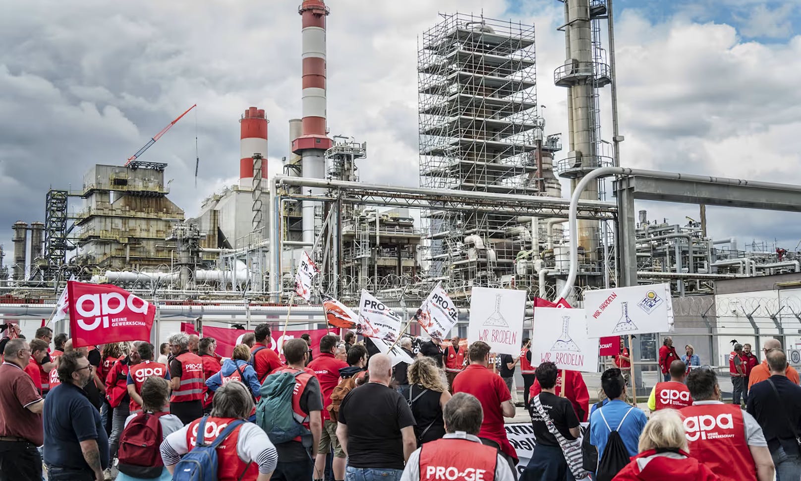 Warnstreiks! Nächste Branche geht auf die Barrikaden