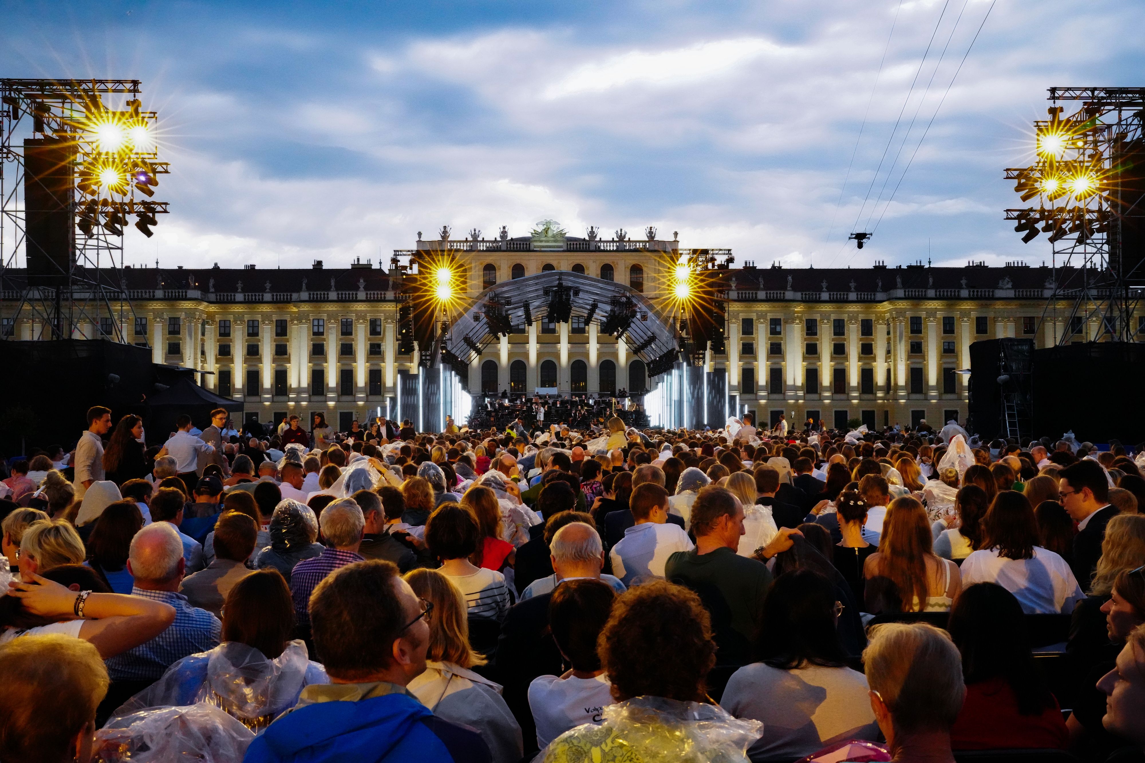 Die Generalprobe des Sommernachtskonzerts fiel noch ins Wasser. Am Freitag hielt das Wetter.