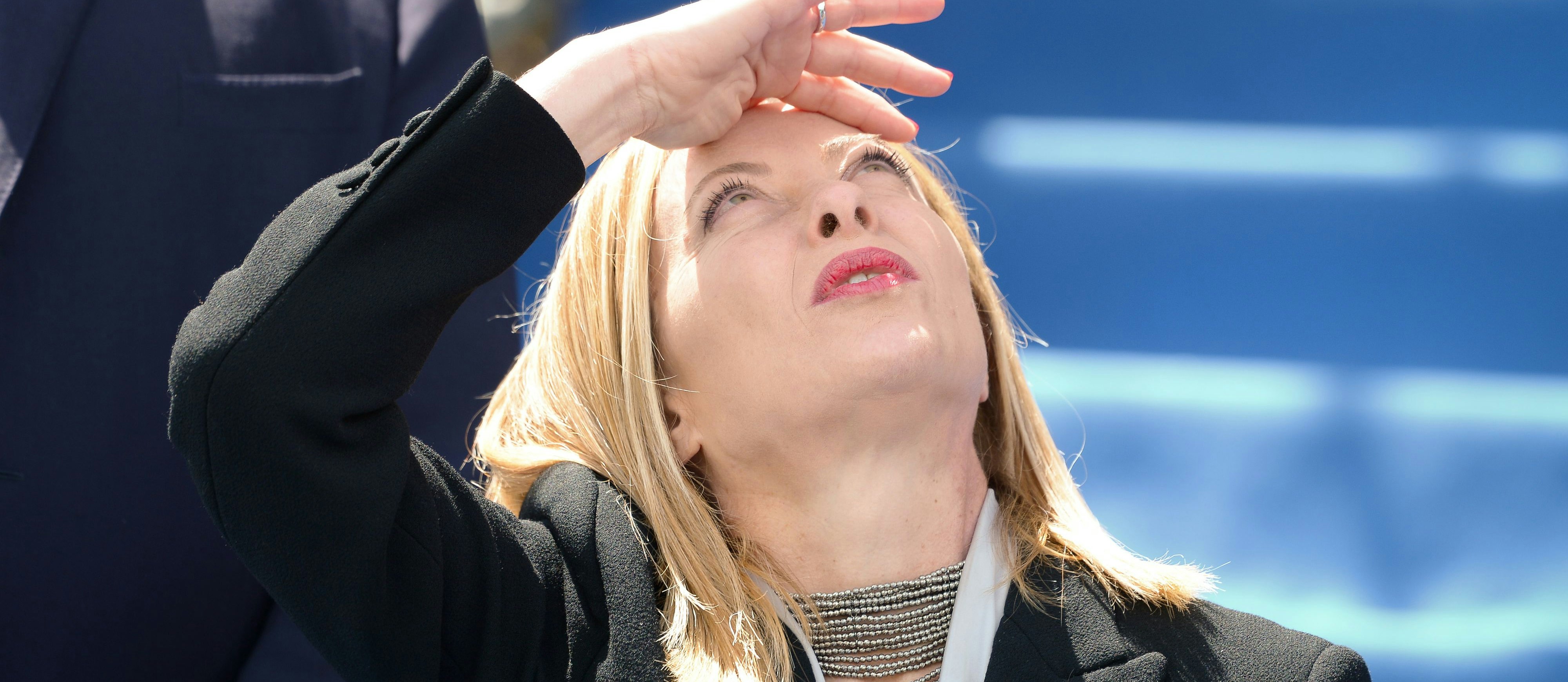 Italiens Ministerpräsidentin Giorgia Meloni wird auf EU-Ebene von den Konservativen und von den Rechten umworben