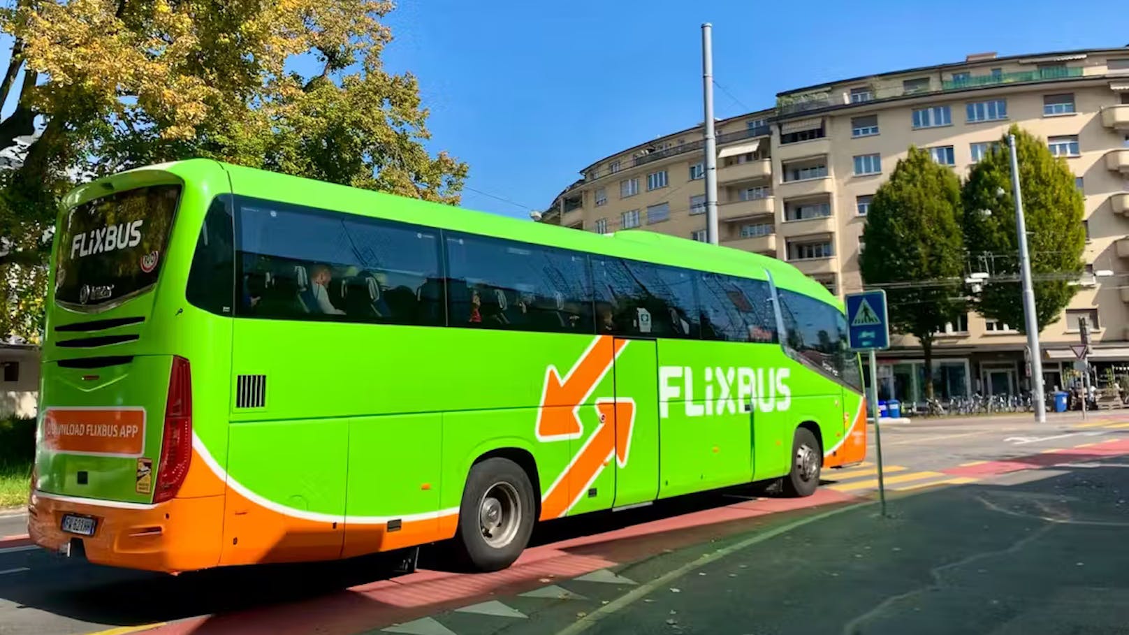 Flixbus-Passagiere stoppen betrunkenen Chauffeur