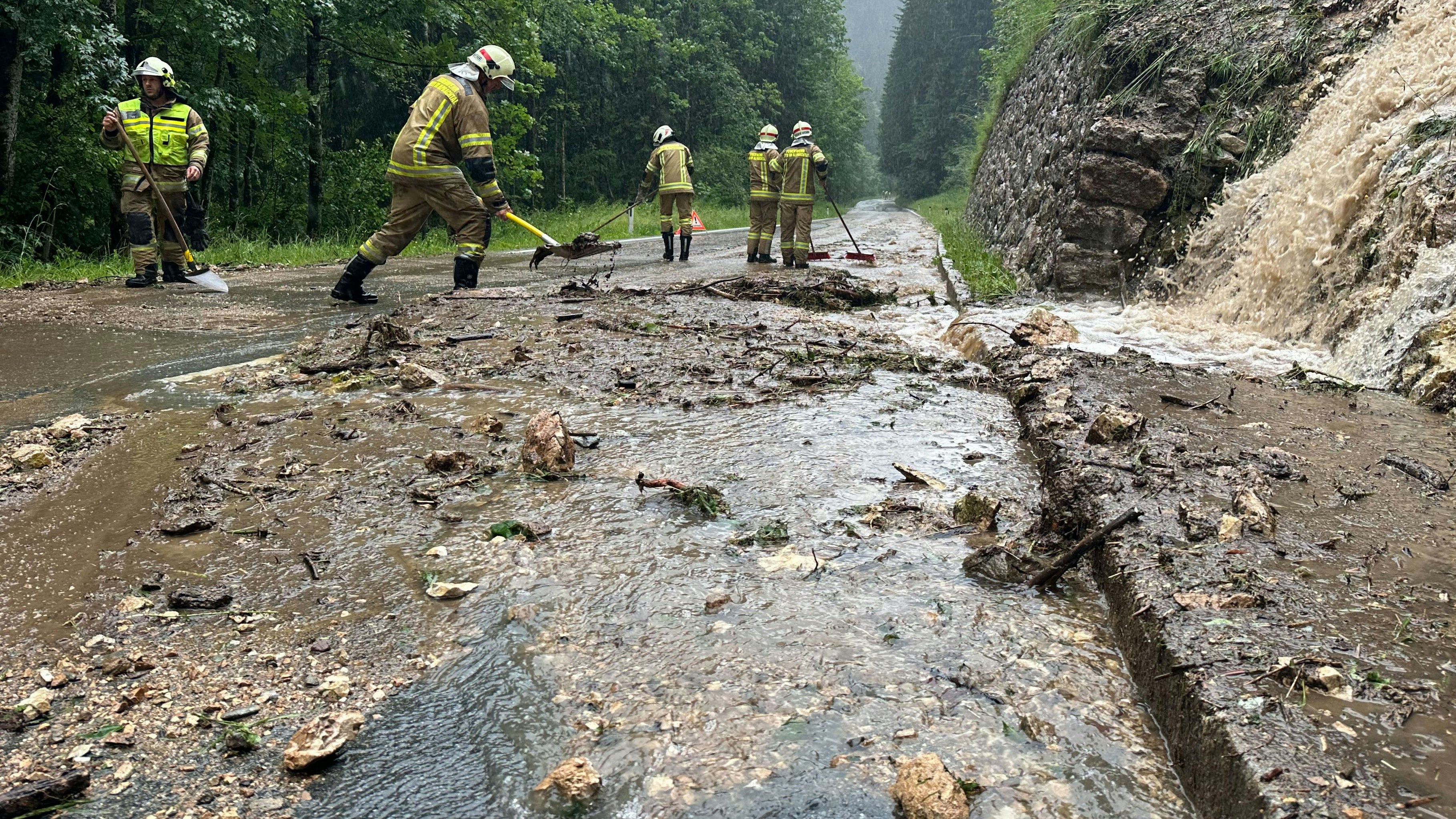 Heute.at - Fluten und Muren – 500.000 Österreicher in Gefahrenzone