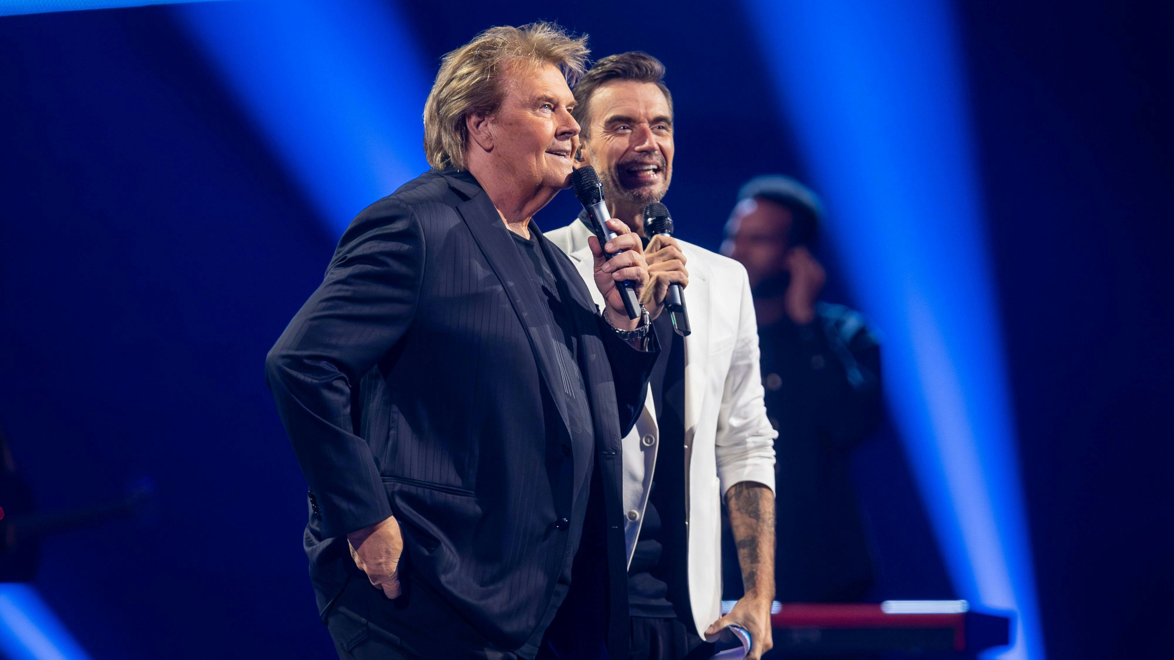 <strong>Howard Carpendale</strong> (links) musste <strong>Florian Silbereisen</strong> für die ORF-Show "Schlagerbooom 2024"&nbsp;absagen.