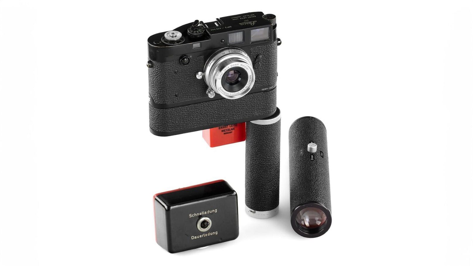 Leica MP2 Black Paint um 1,56 Millionen € versteigert