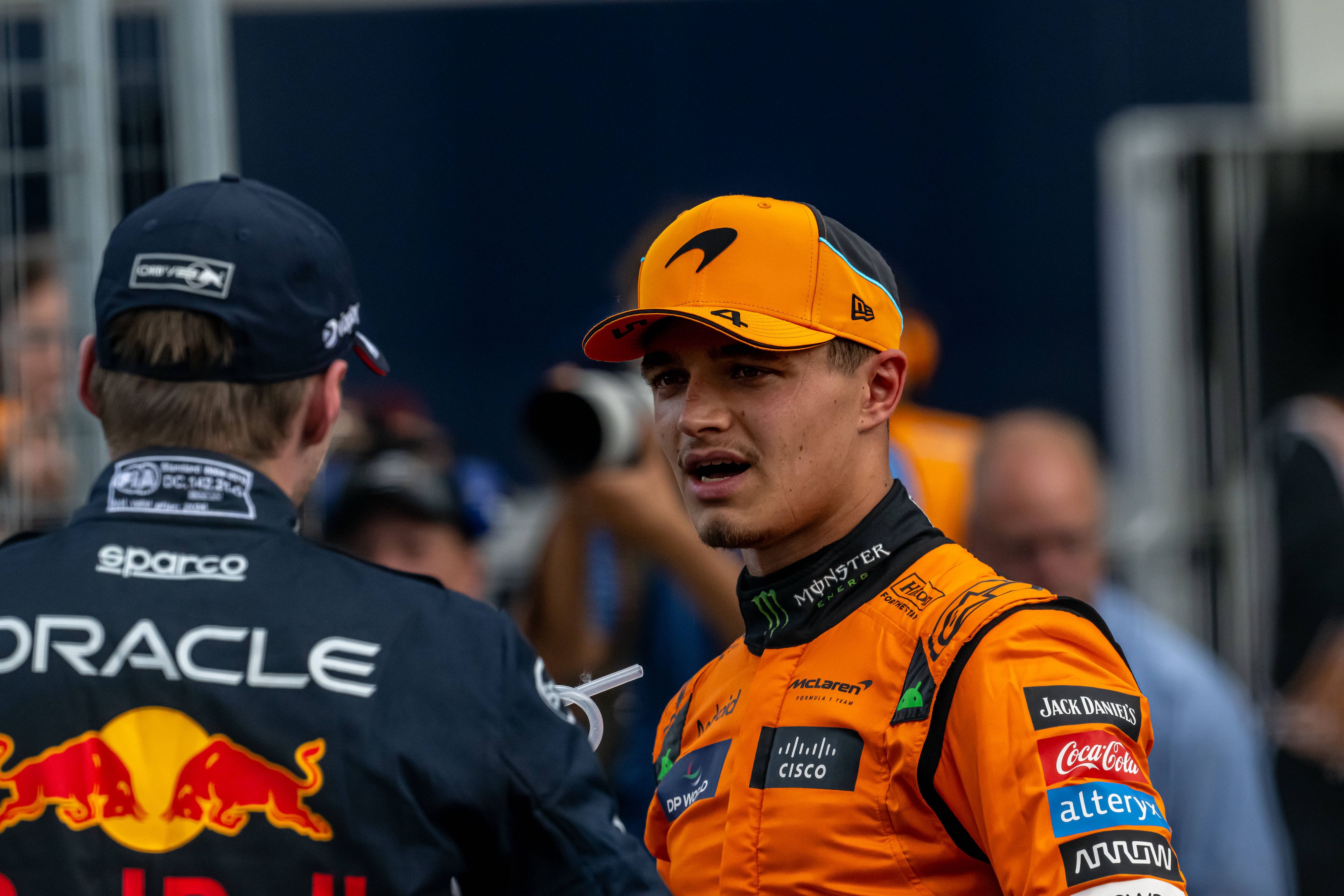 Die Formel-1-Stars Max Verstappen und Lando Norris.