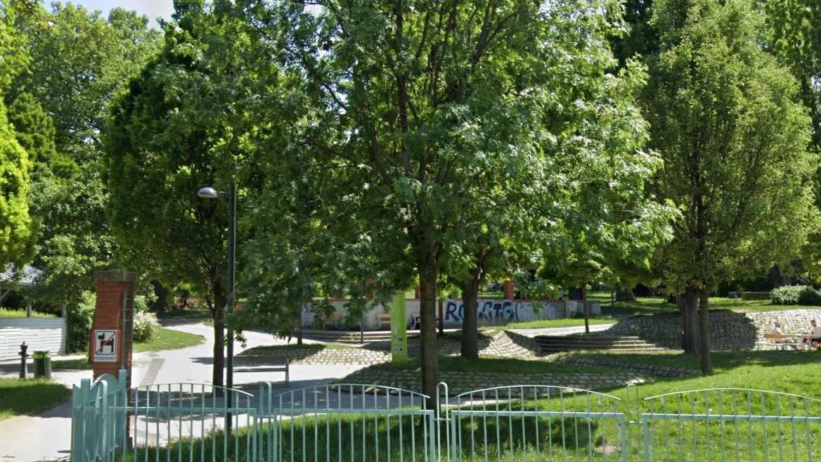 Im Bereich des Wilhelmsdorfer Parks konnte die Polizei den 14-Jährigen anhalten. 