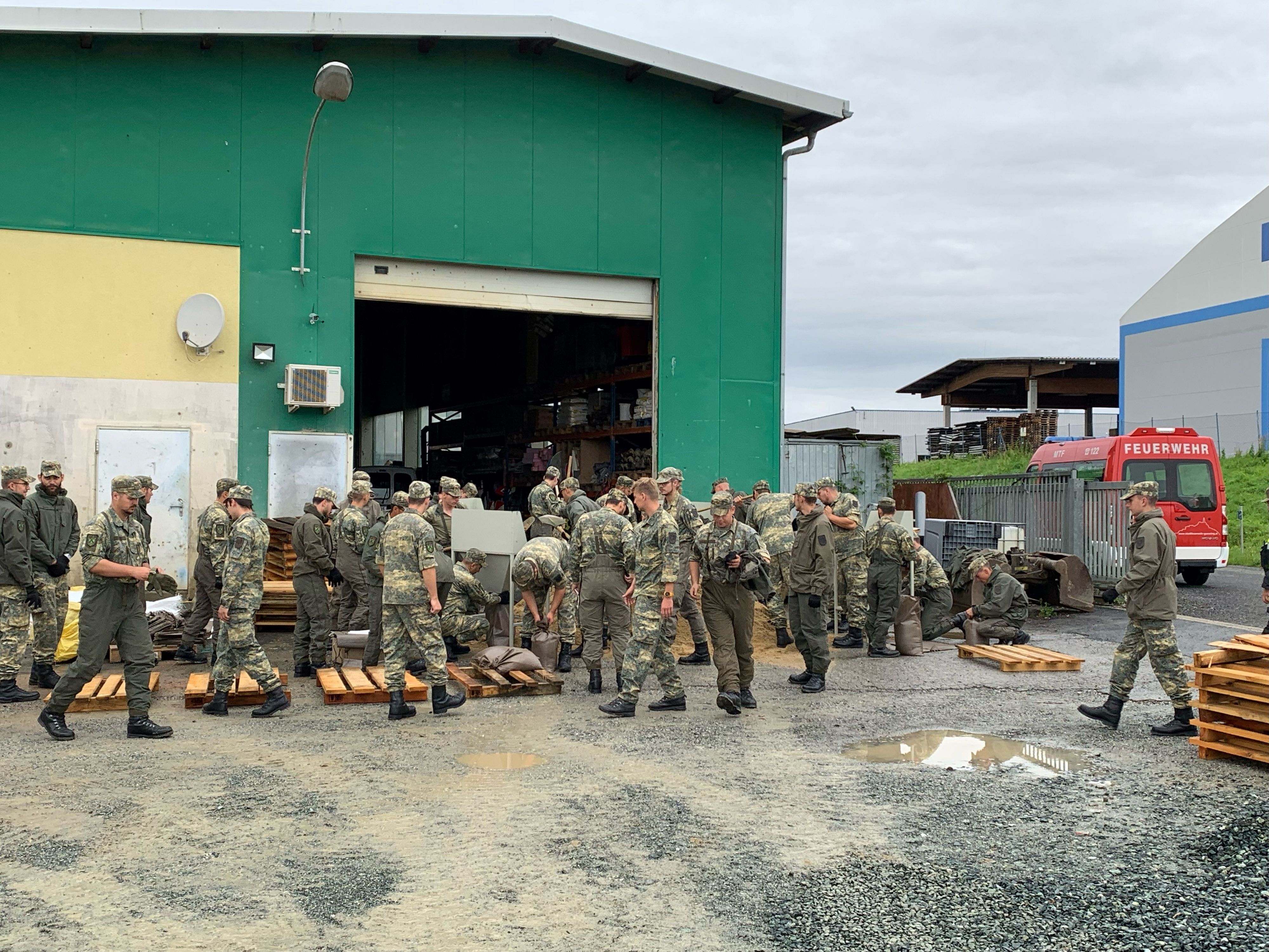 Nach heftigen Überschwemmungen steht im Burgenland nun auch das Bundesheer bereit. (Symbolbild)