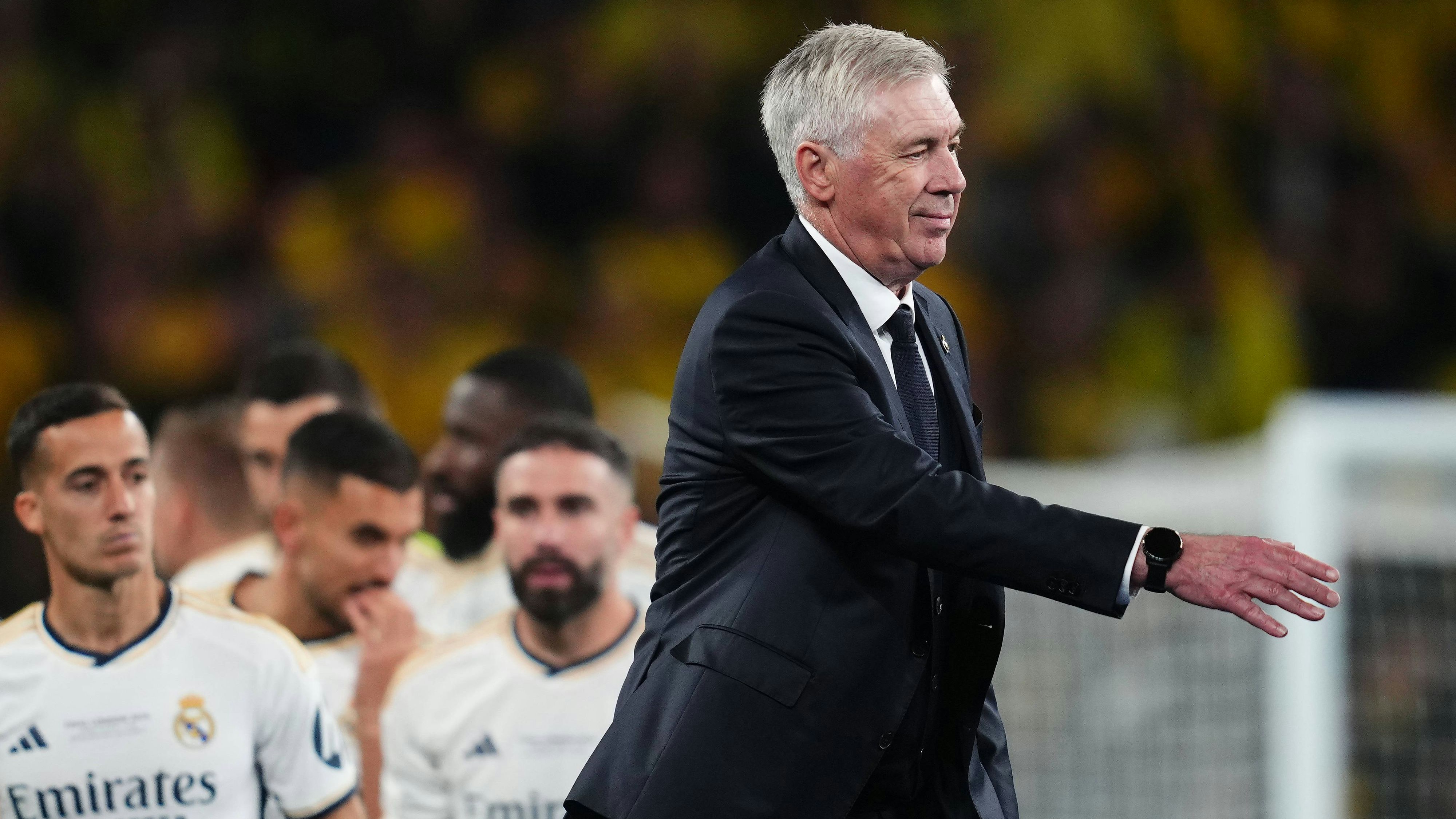 Real Madrid pfeift Carlo Ancelotti zurück.