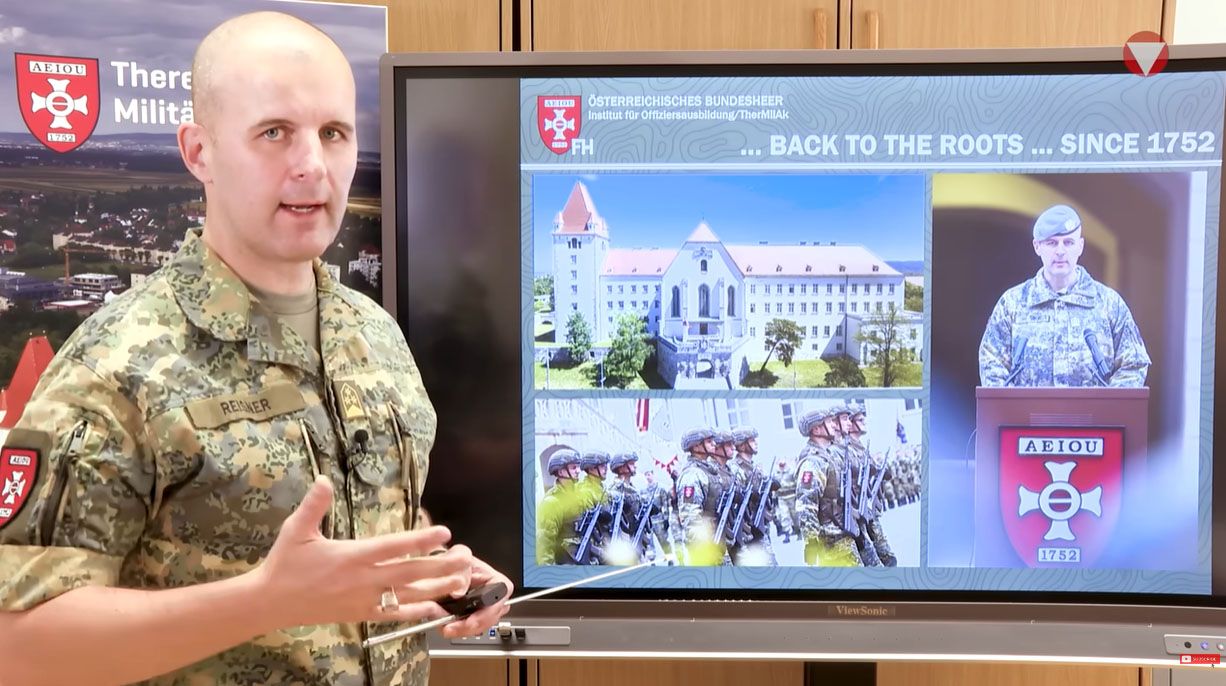 Oberst Markus Reisner begleitet den Ukraine-Krieg seit Beginn mit seinen Analysen.