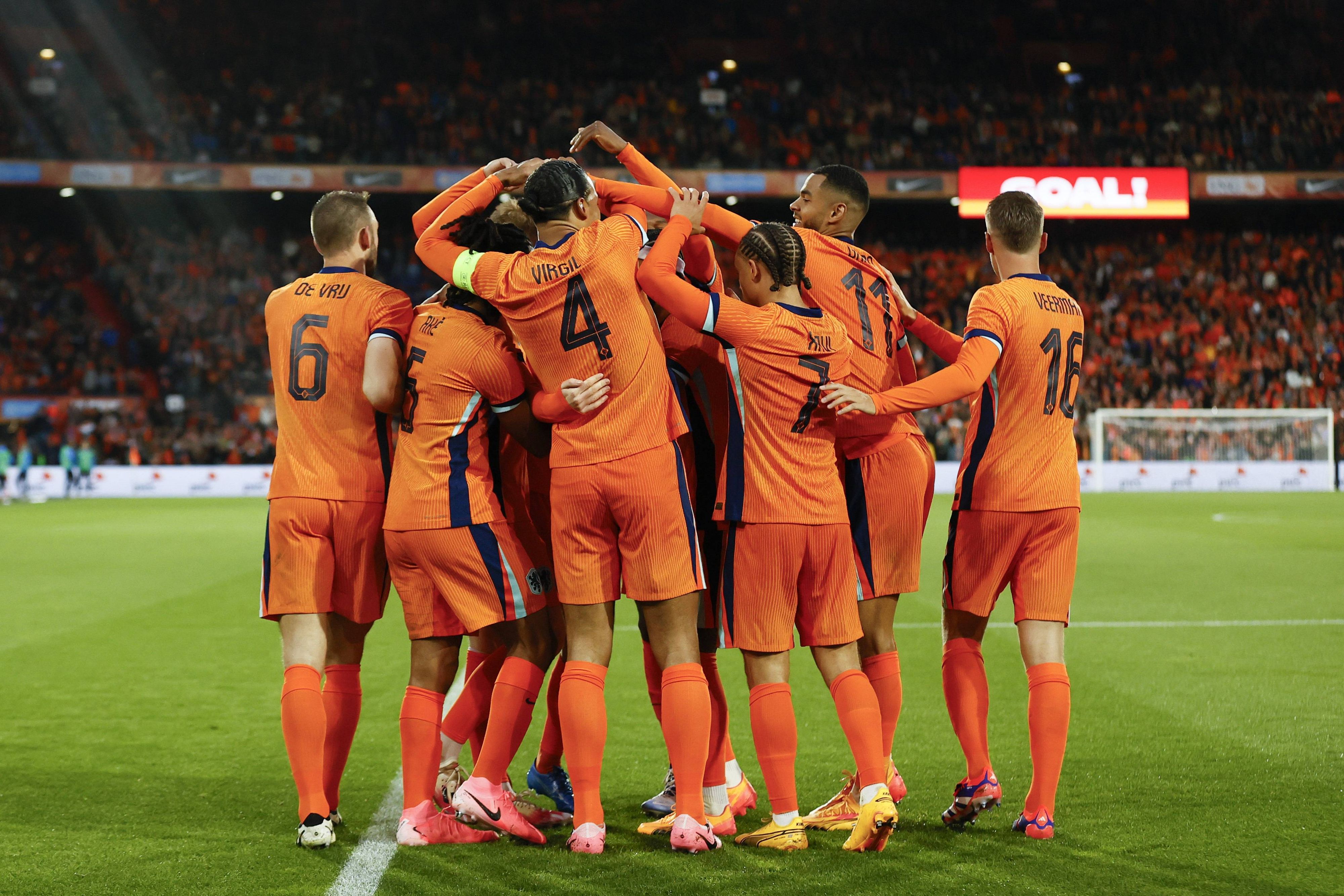 Die Holländer schossen sich gegen Island warm für die EM.