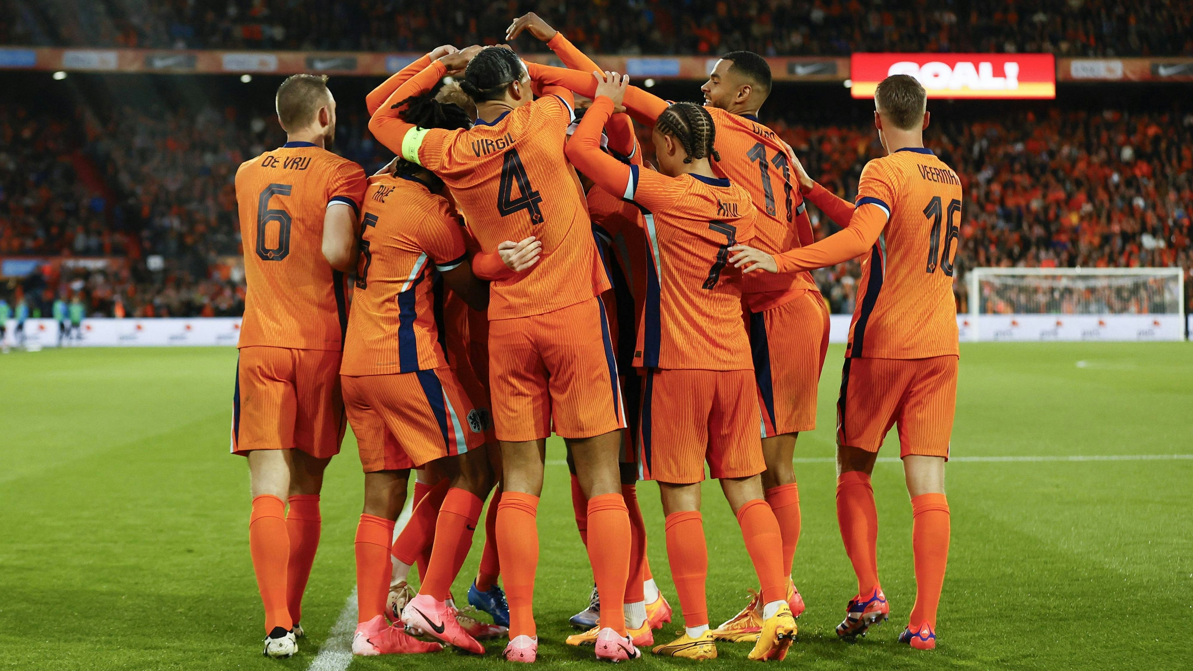 Die Holländer schossen sich gegen Island warm für die EM.